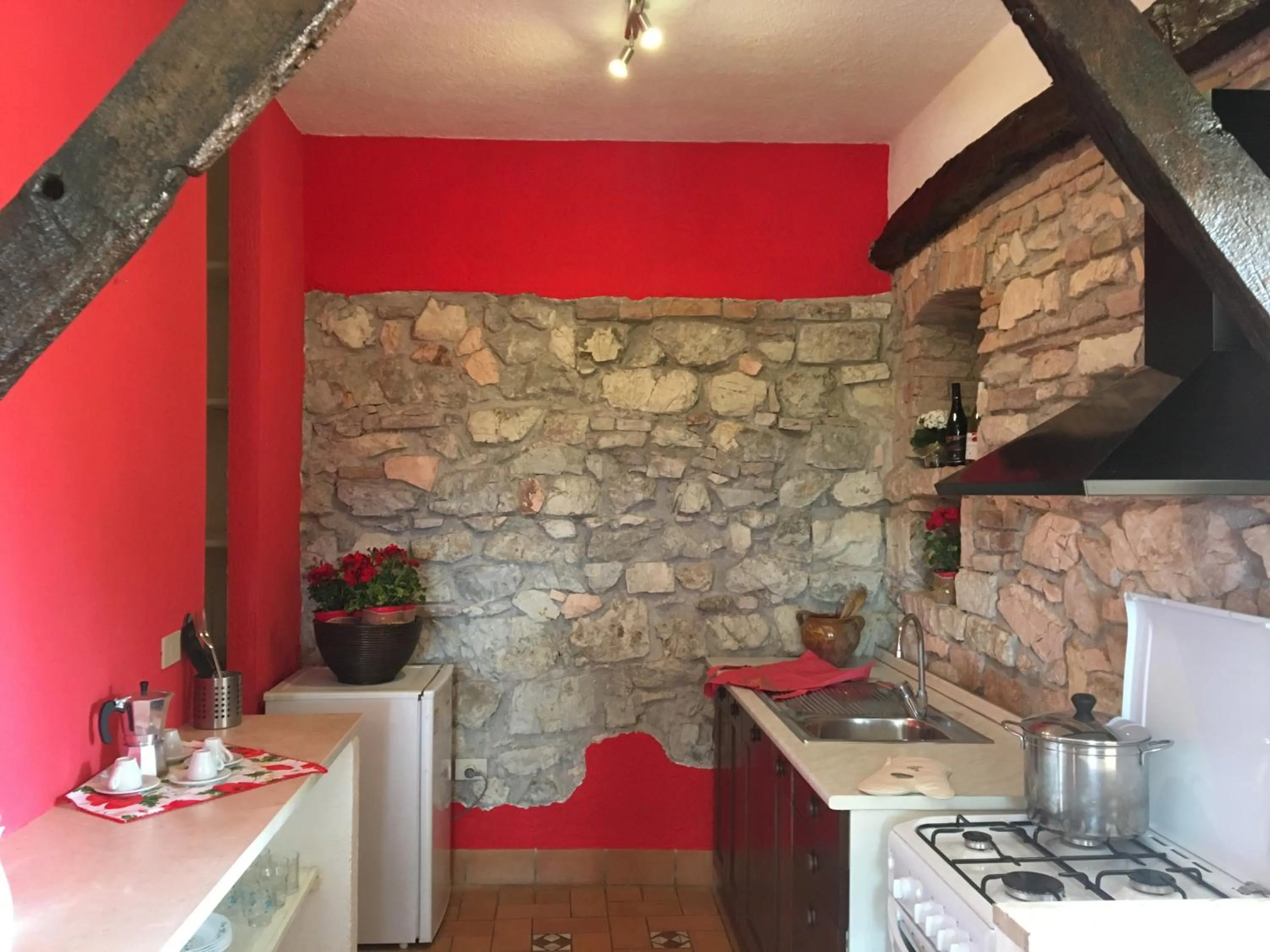 Kitchen or kitchenette in Agriturismo Gioie di Campagna
