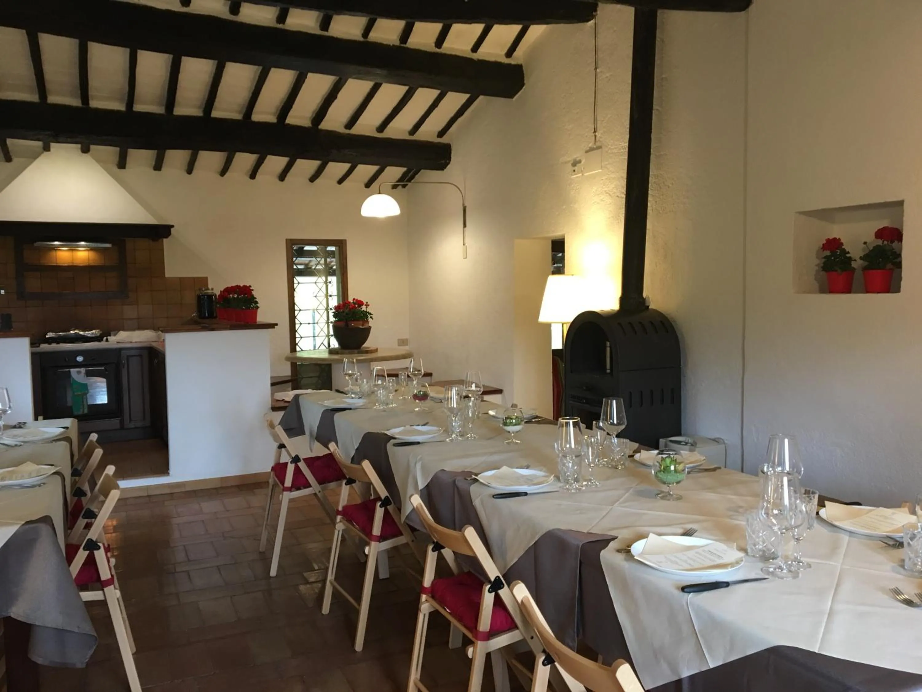 Kitchen or kitchenette in Agriturismo Gioie di Campagna
