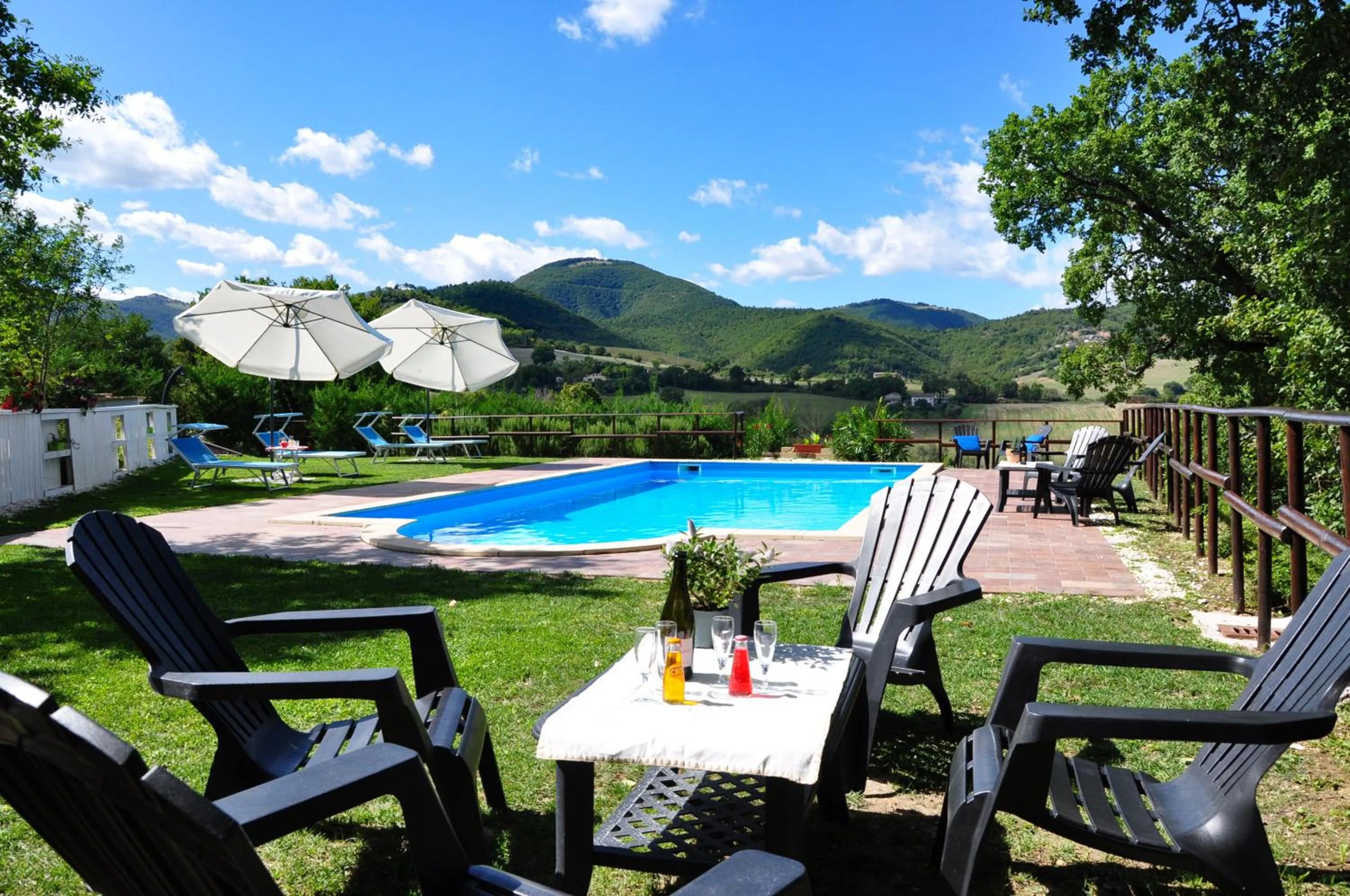 Swimming pool in Agriturismo Gioie di Campagna