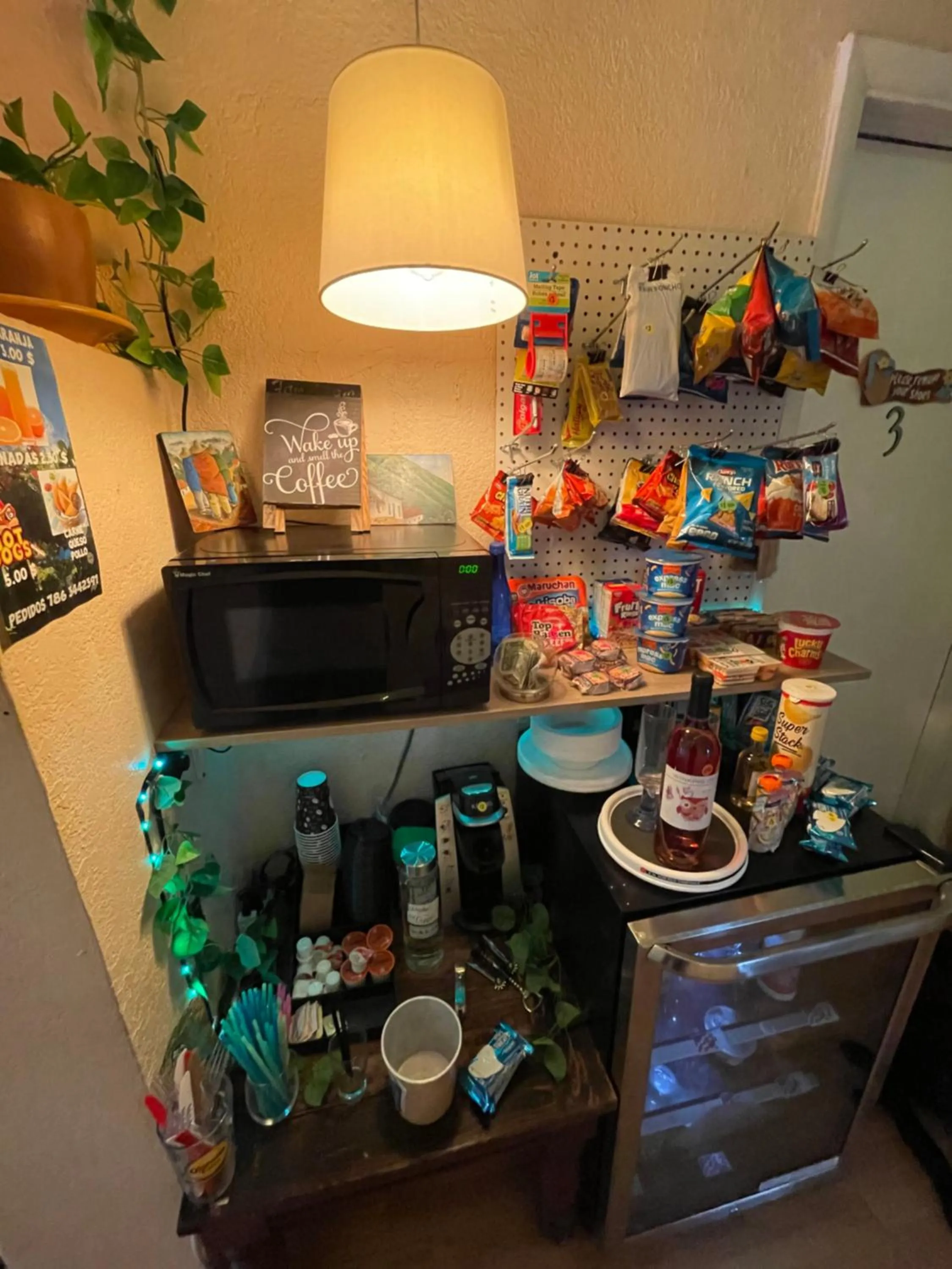 Coffee/tea facilities in Habitación Céntrica calle 8 Miami