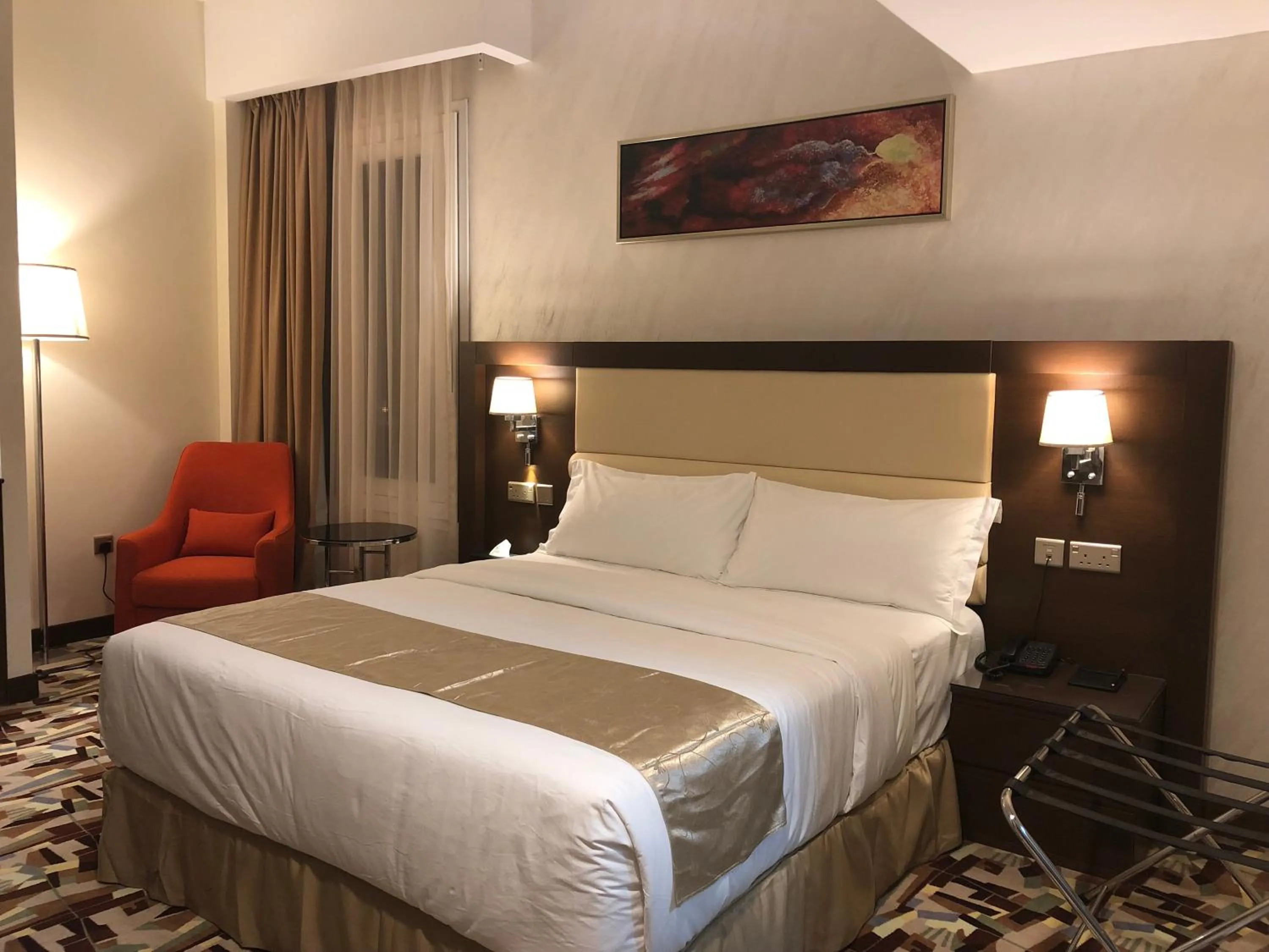 Bedroom, Bed in Al Murooj Grand Hotel