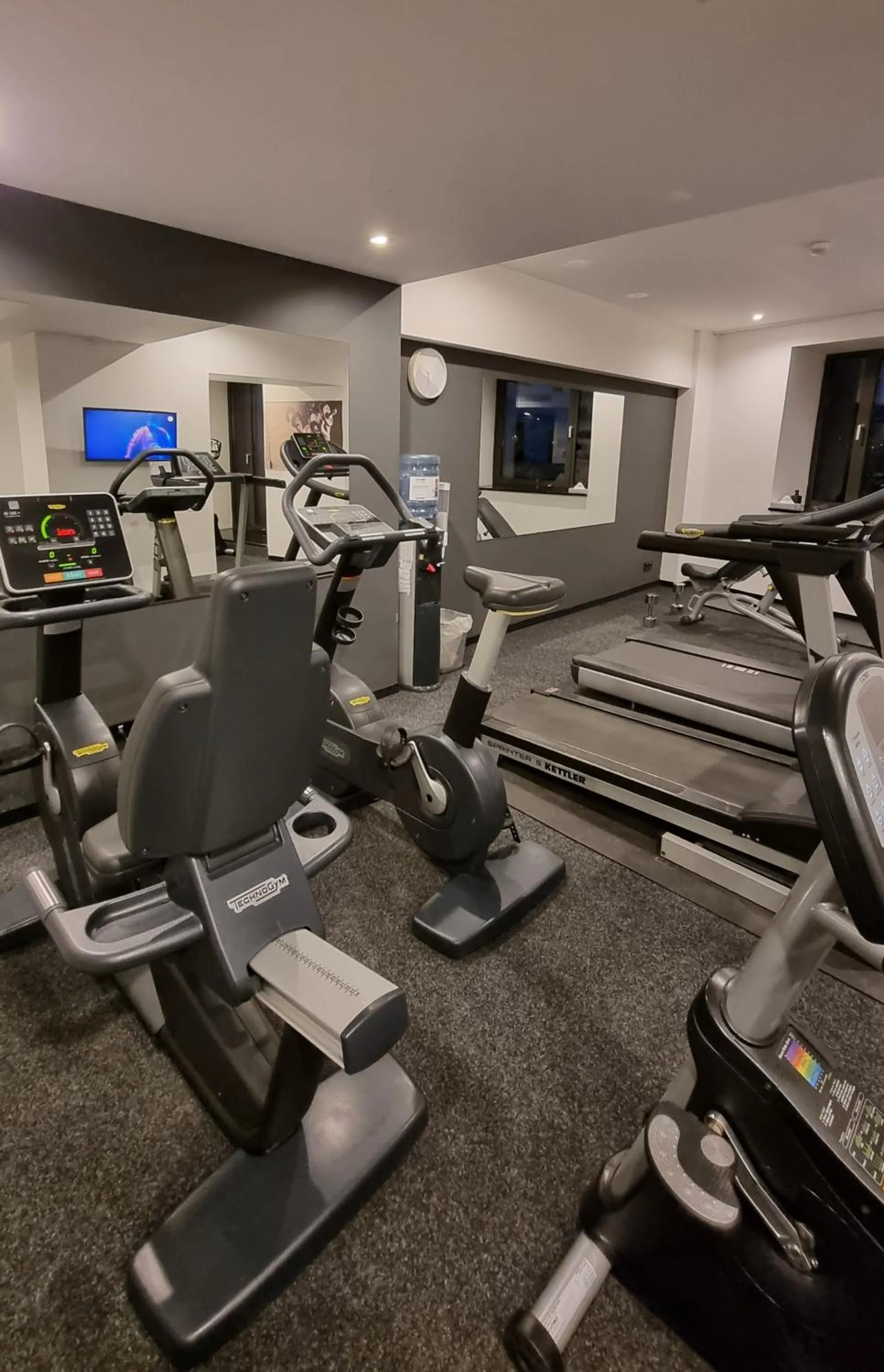 Fitness centre/facilities in Vienna House Easy by Wyndham Bucharest Airport
