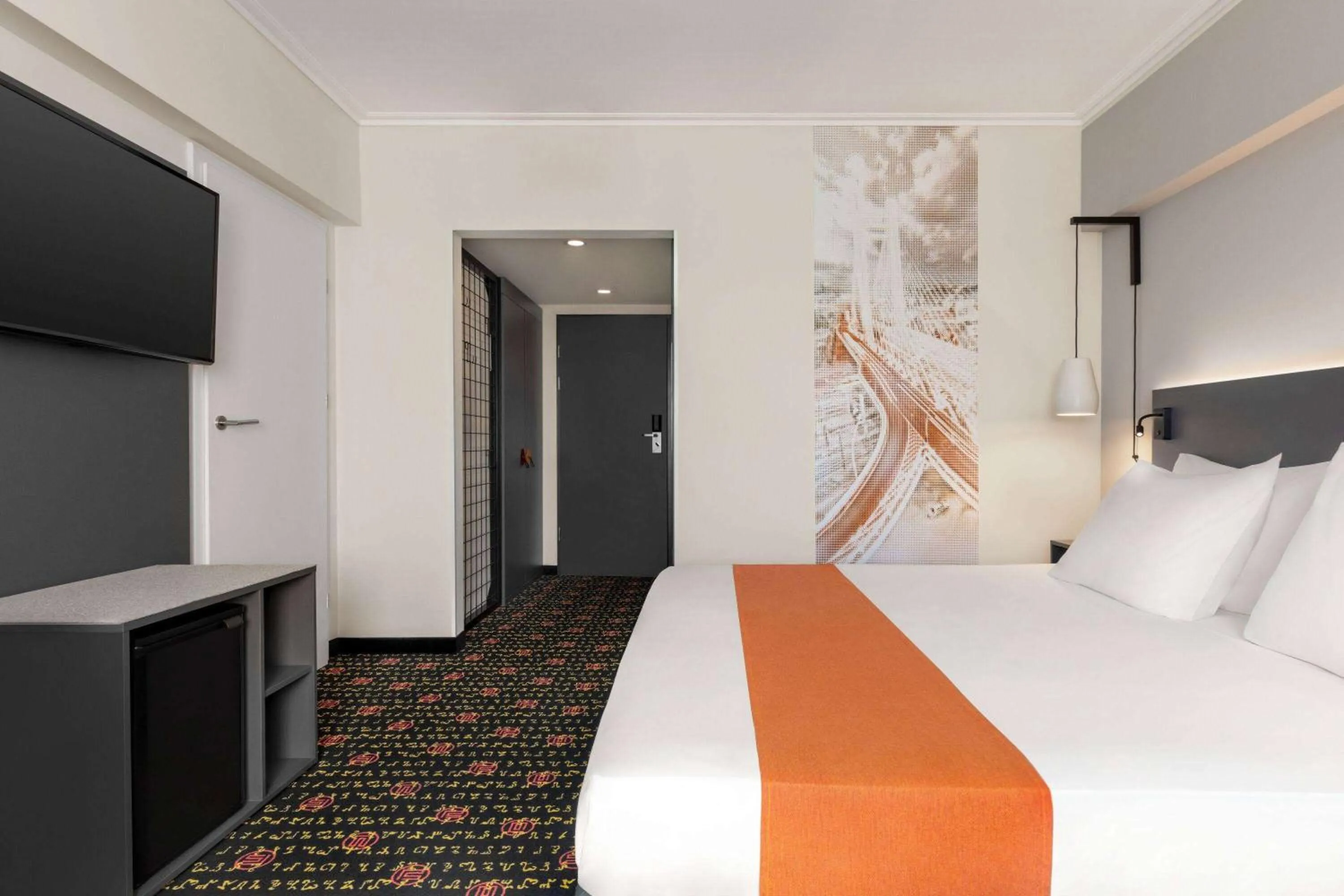 Photo of the whole room, Bed in Vienna House Easy by Wyndham Bucharest Airport