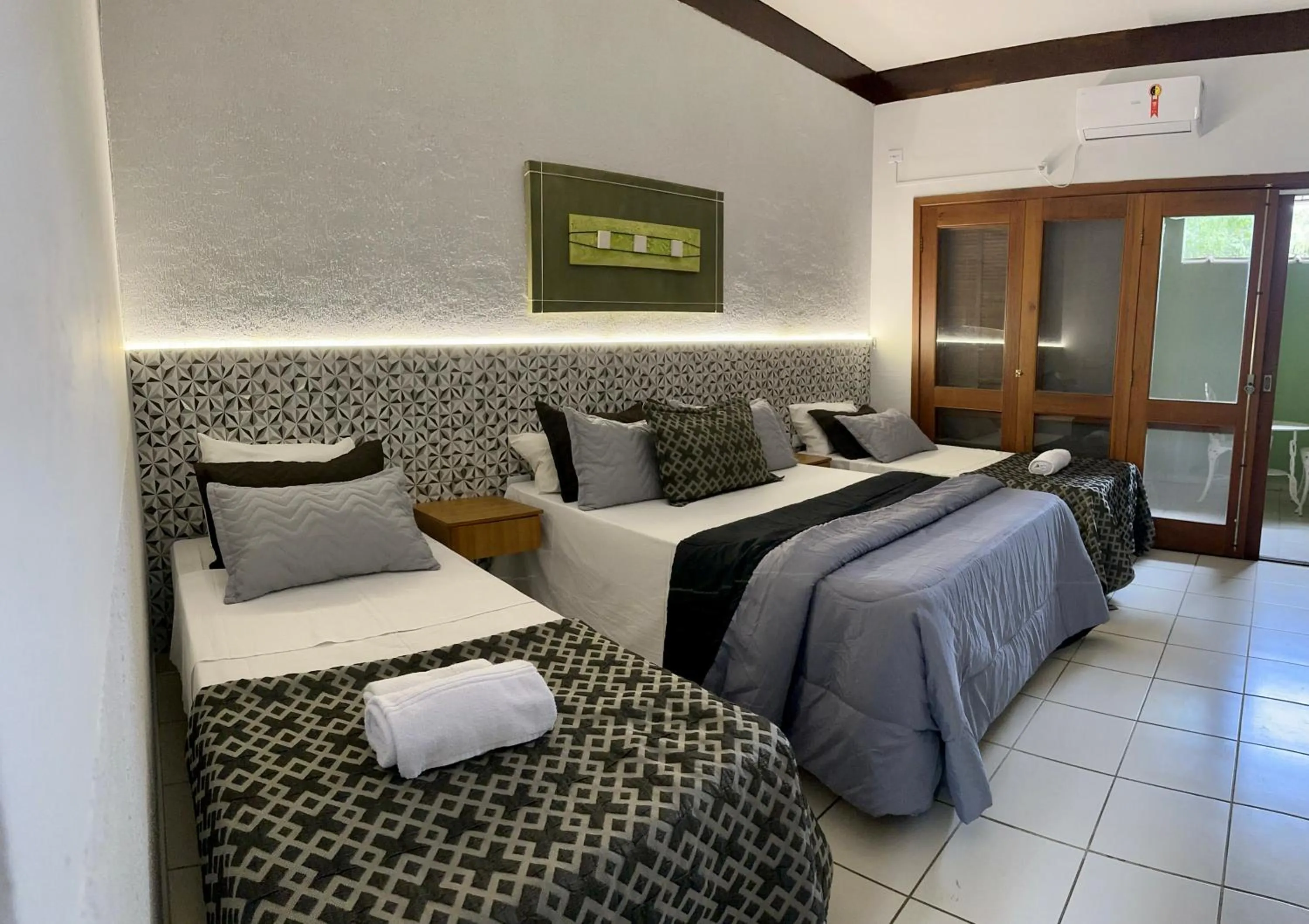 Photo of the whole room, Bed in Recanto Verde Praia Hotel Juquehy