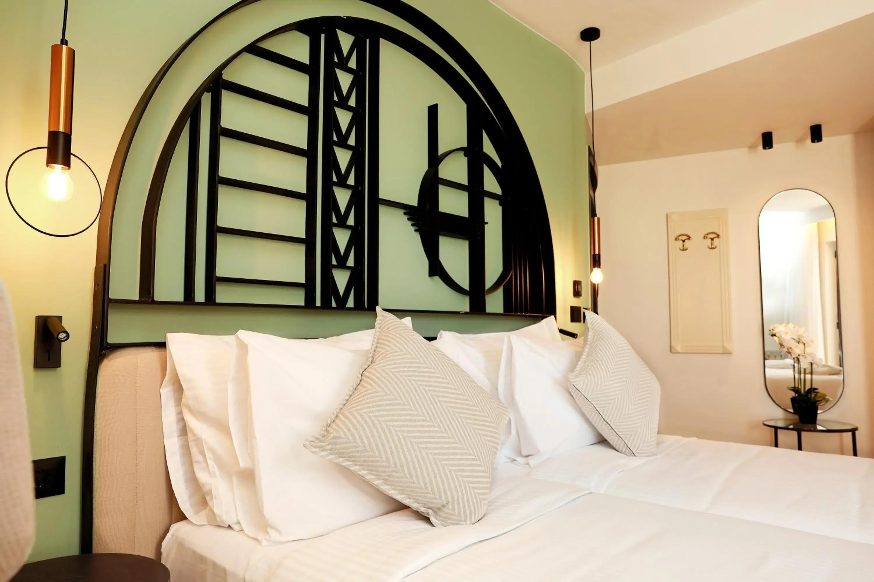 Bed in Zeus Essence Bucharest Opera Bed in Zeus Essence Bucharest Opera