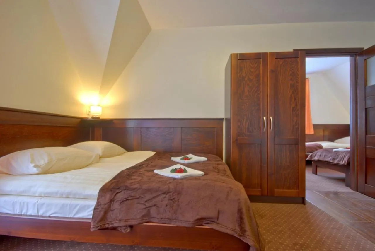 Bedroom, Bed in Willa Na Szczycie