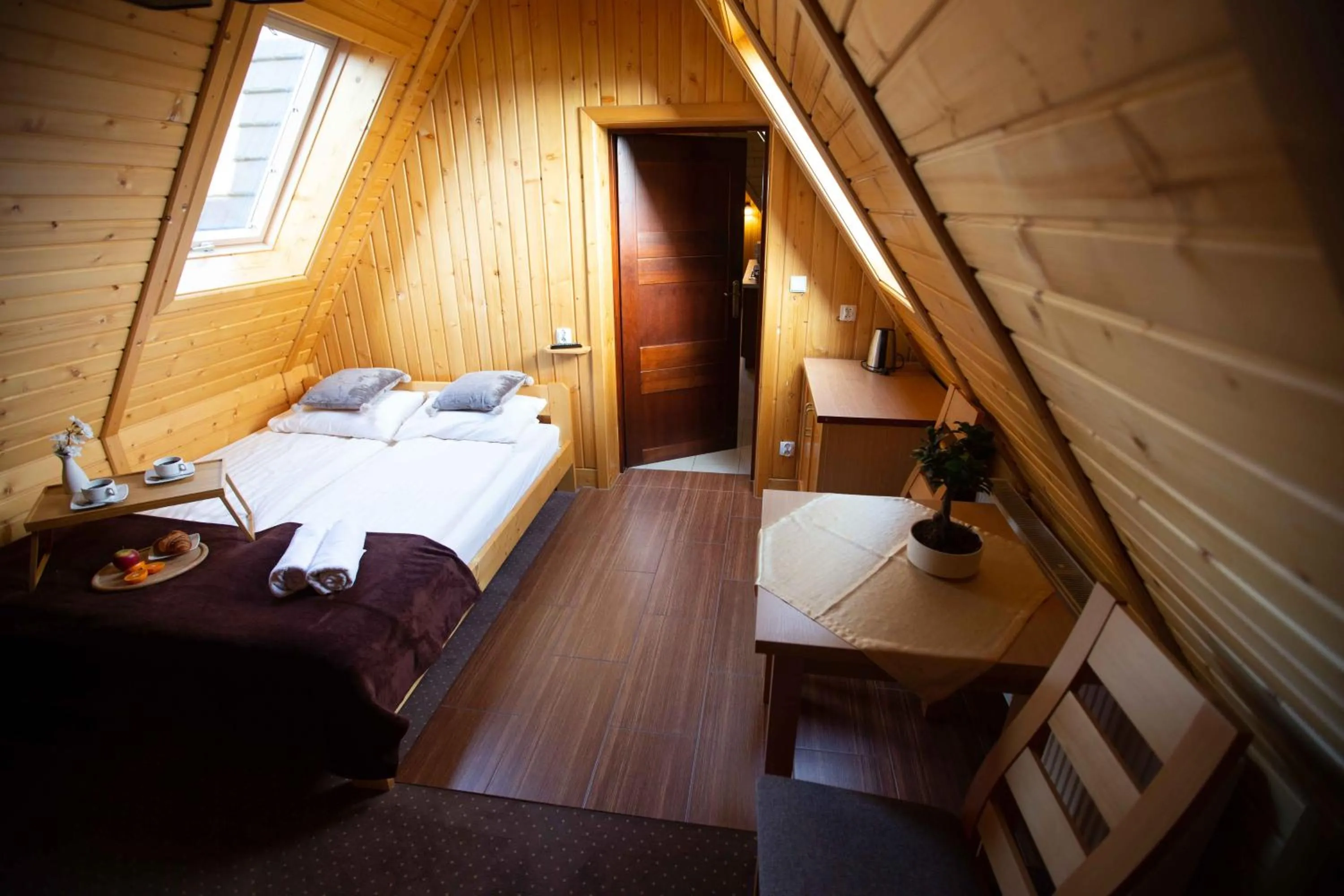 Bedroom, Bed in Willa Na Szczycie