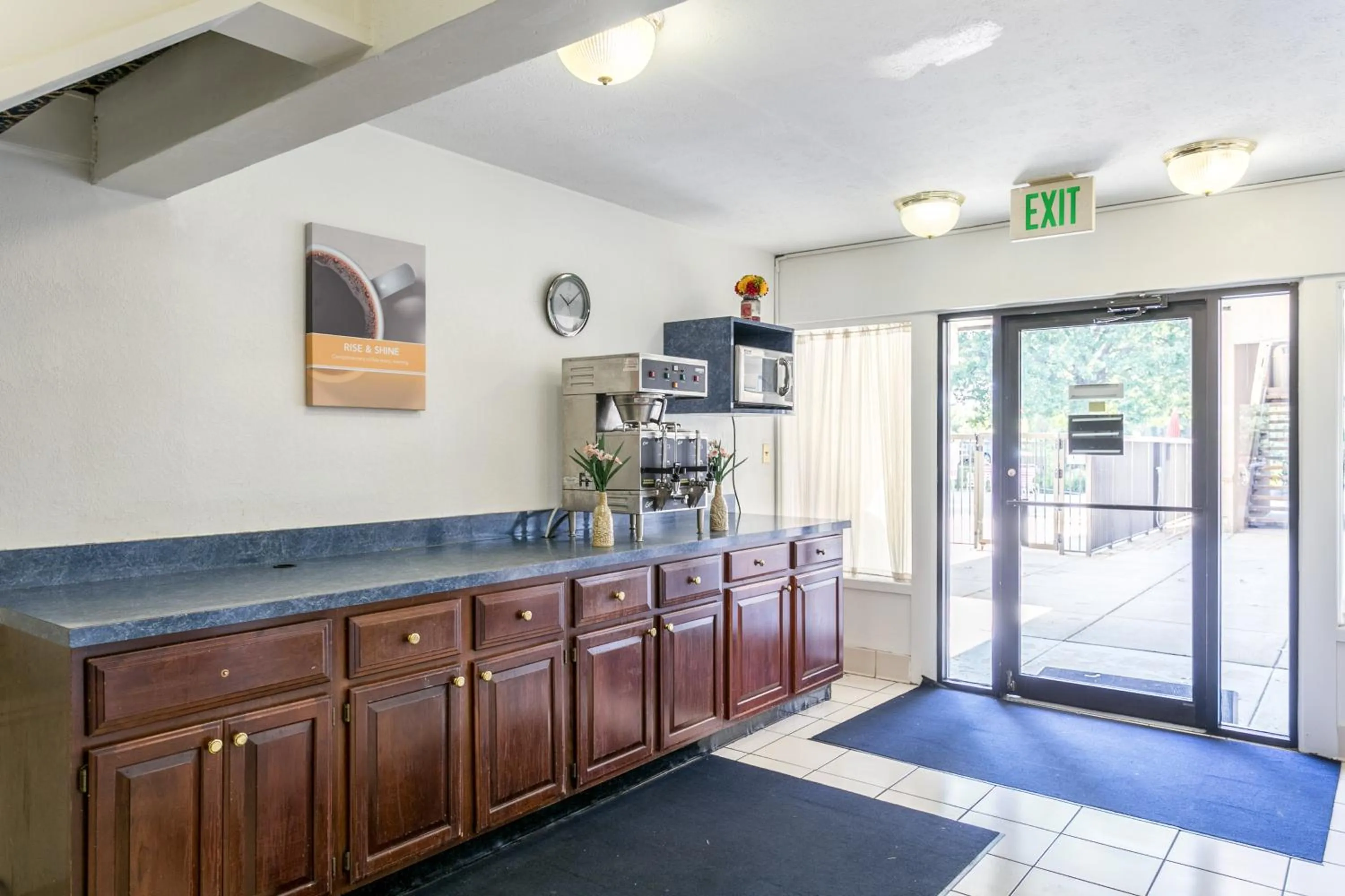 Lobby or reception in Americas Best Value Inn Edgewood, MD