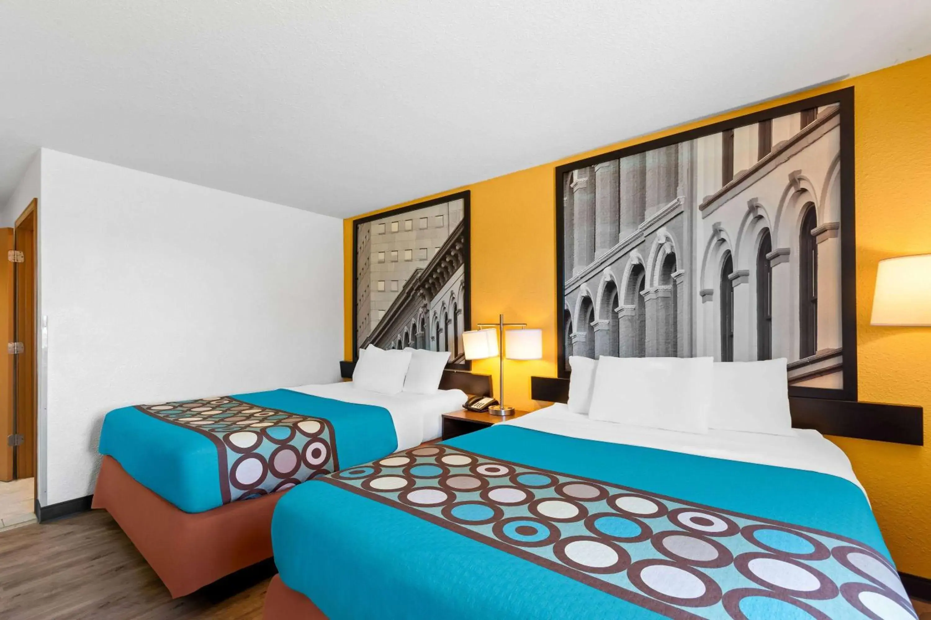 Photo of the whole room, Bed in Super 8 by Wyndham Elizabethtown Photo of the whole room, Bed in Super 8 by Wyndham Elizabethtown