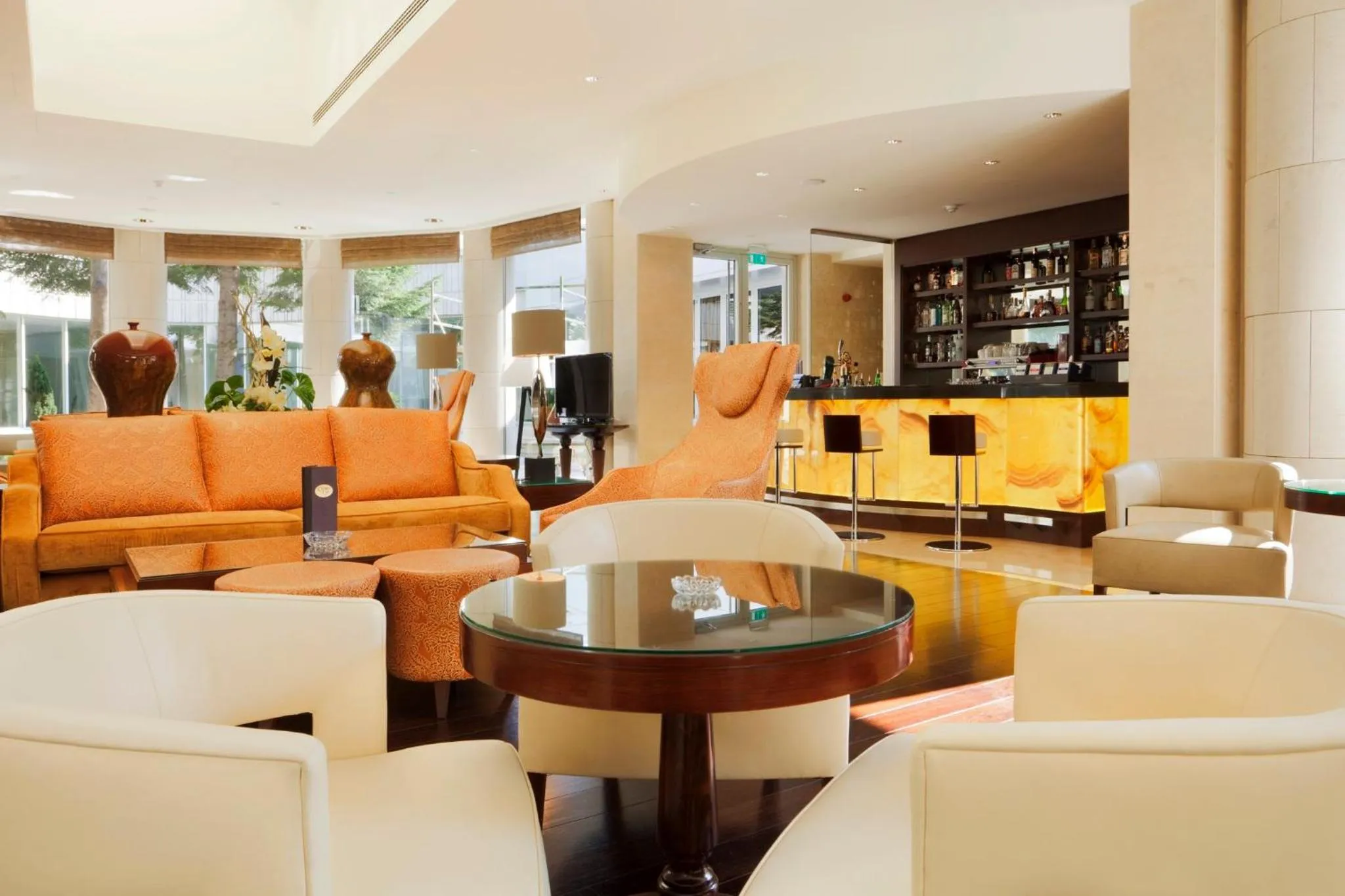 Lounge or bar in Crowne Plaza Bucharest by IHG
