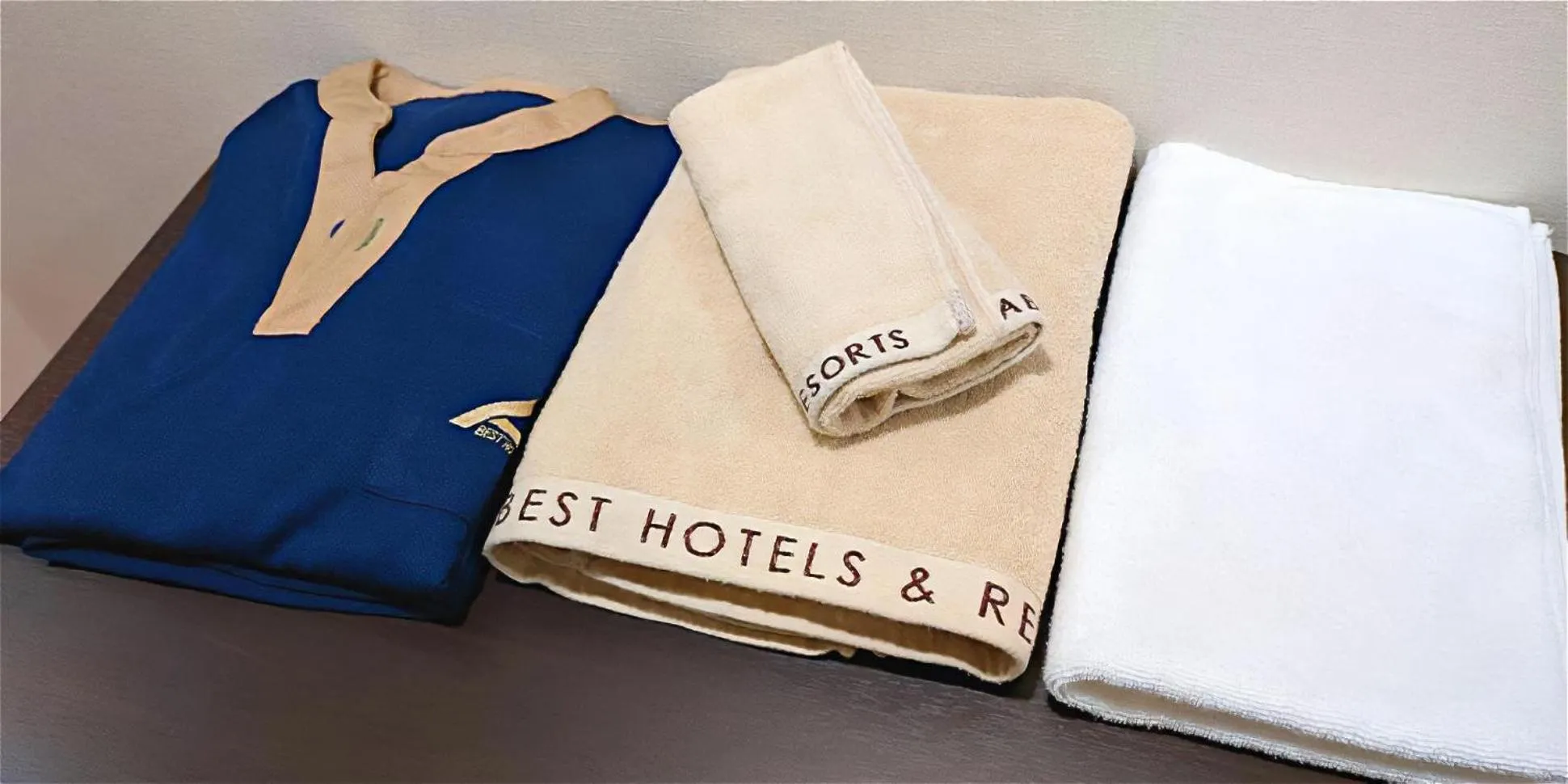 towels in Kobe Port Tower Hotel