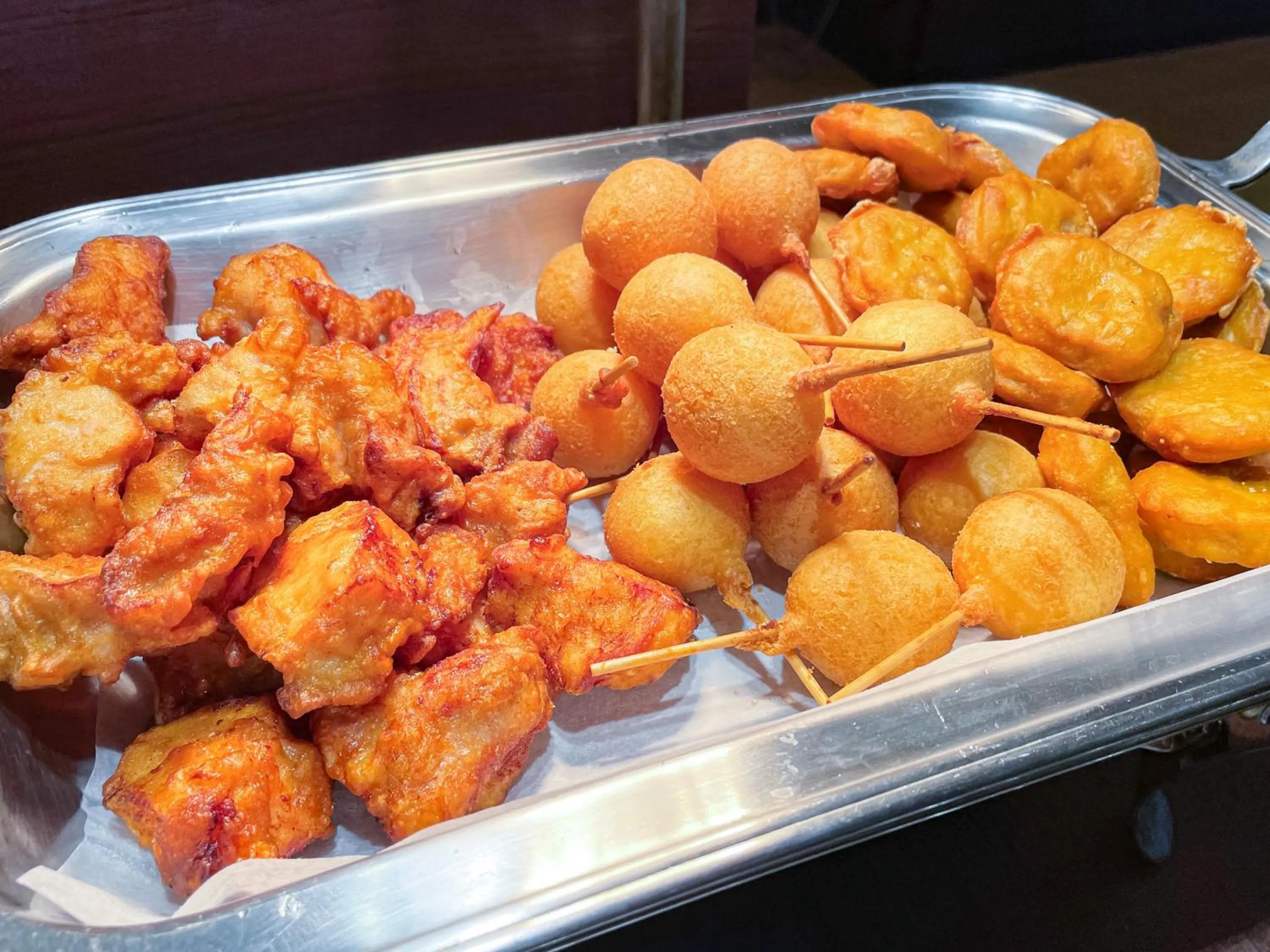 Buffet breakfast in Kobe Port Tower Hotel