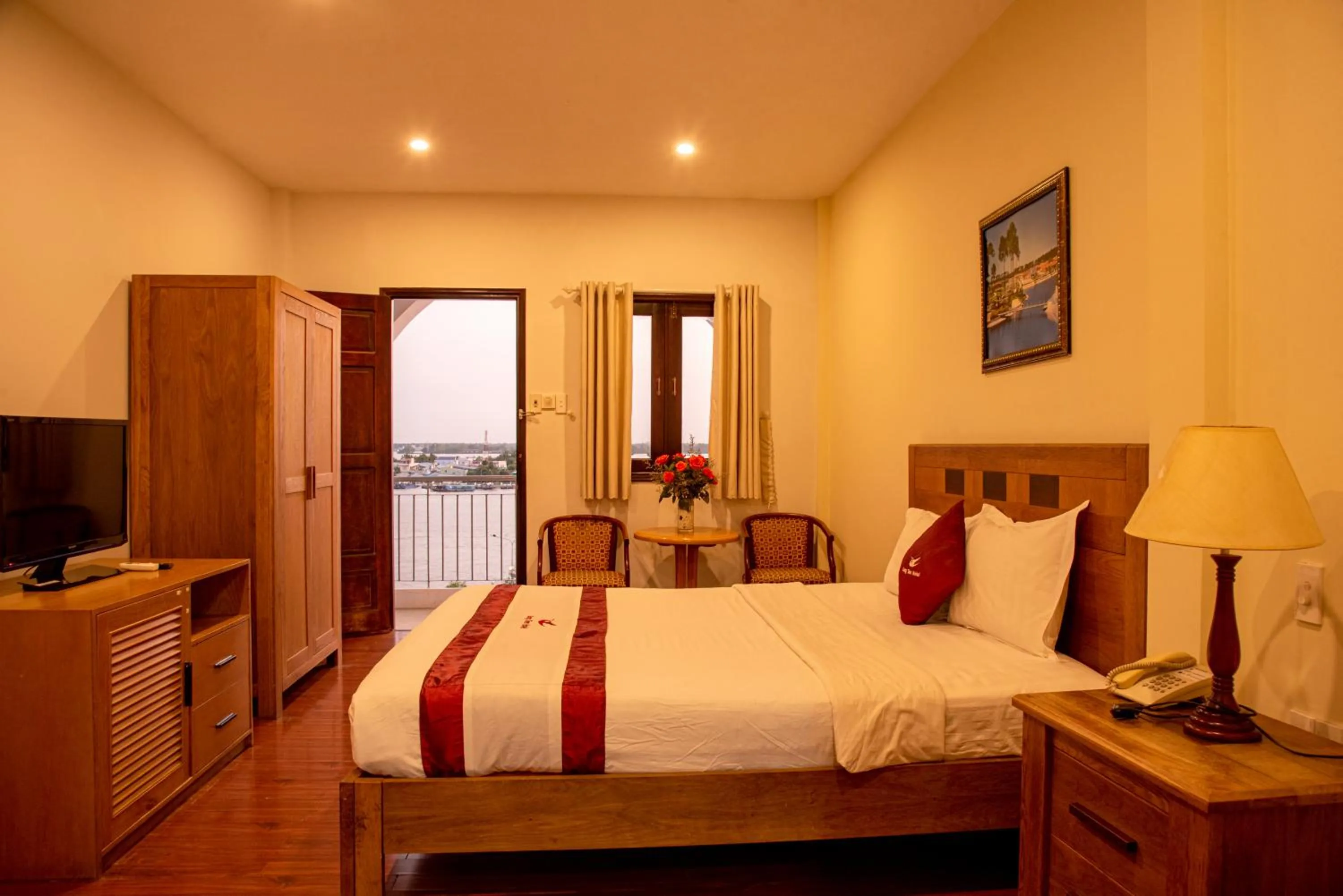 Bed in Song Tien Annex Hotel