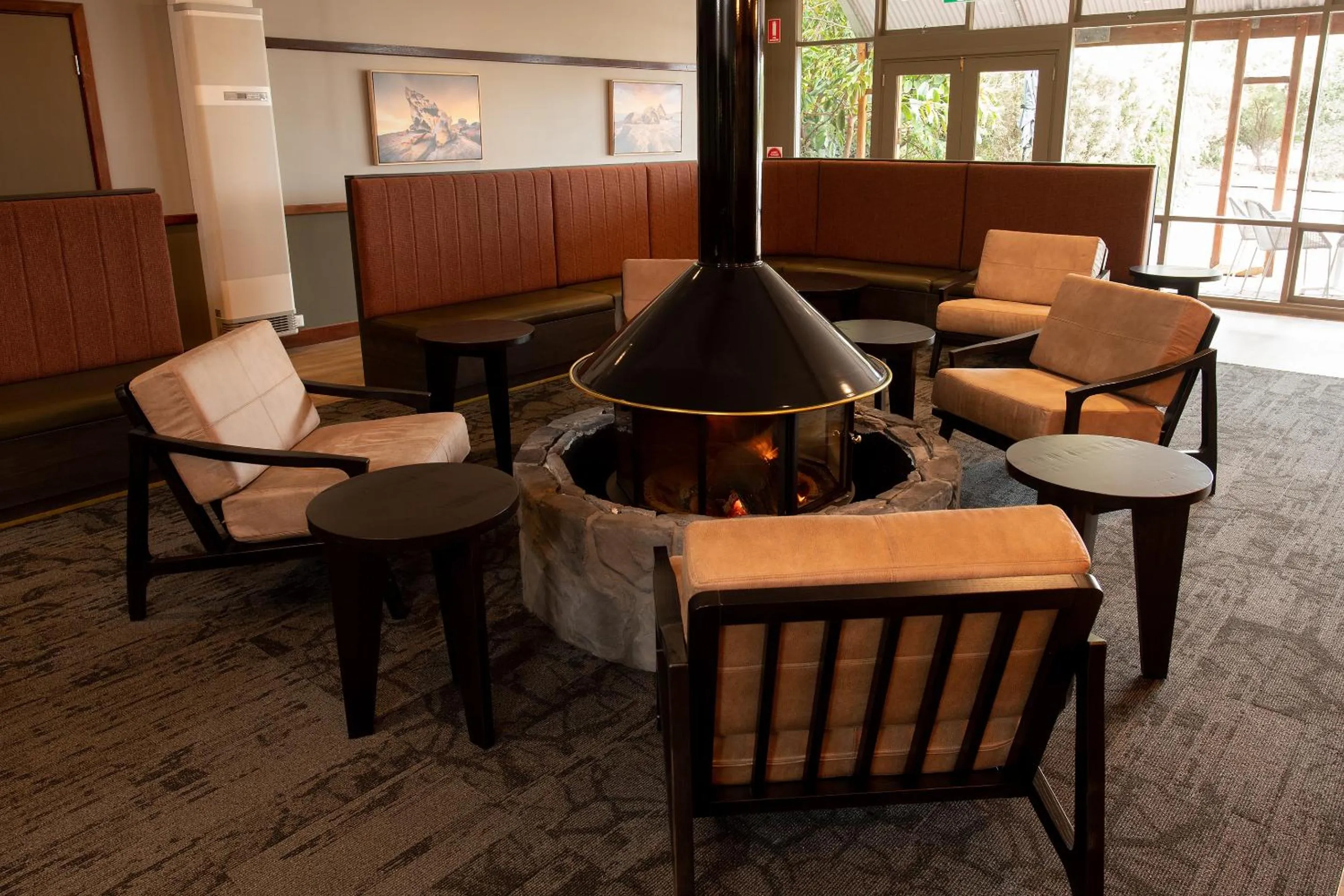 Lounge or bar in Mercure Kangaroo Island Lodge