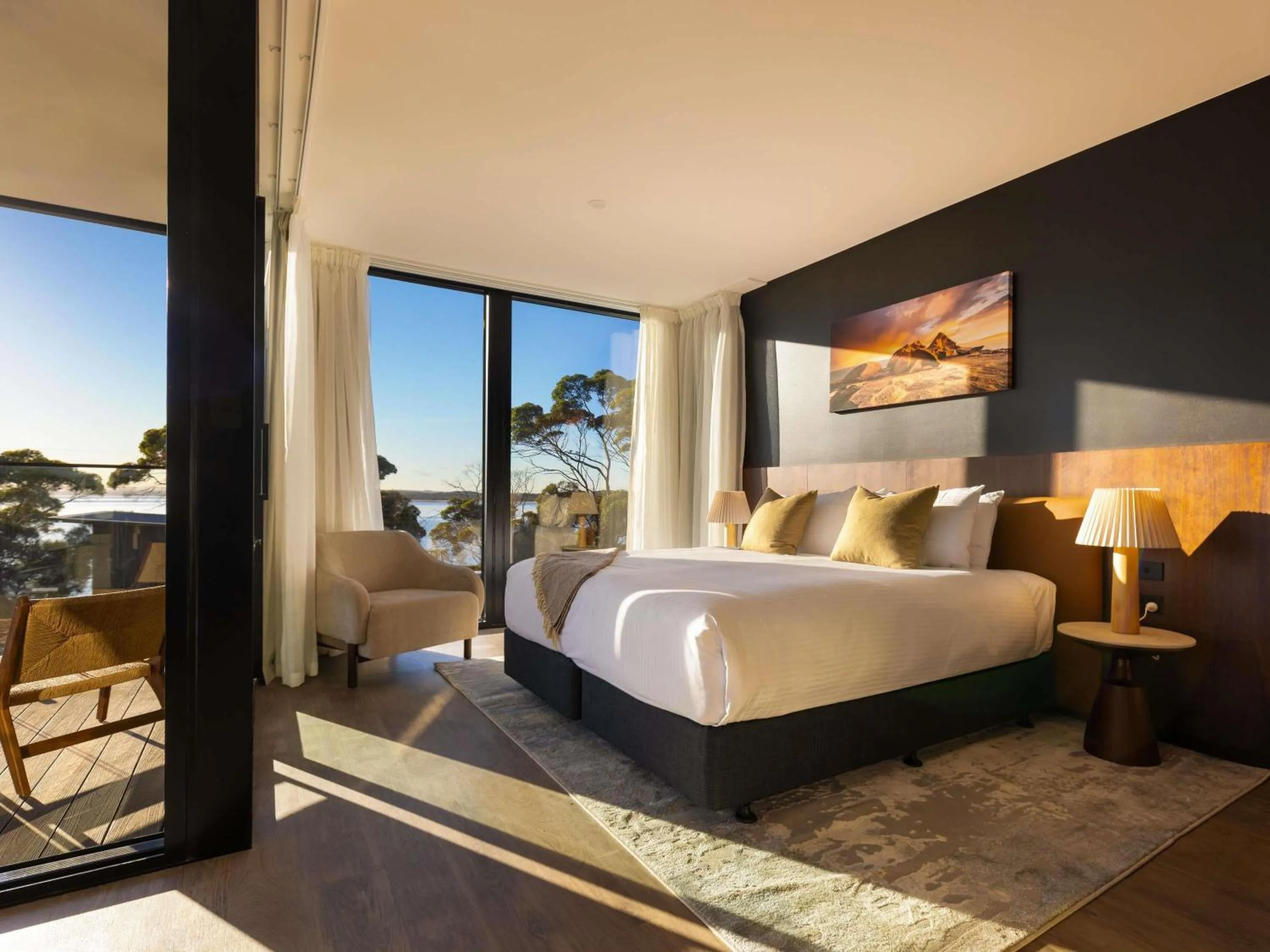 Bedroom, Bed in Mercure Kangaroo Island Lodge