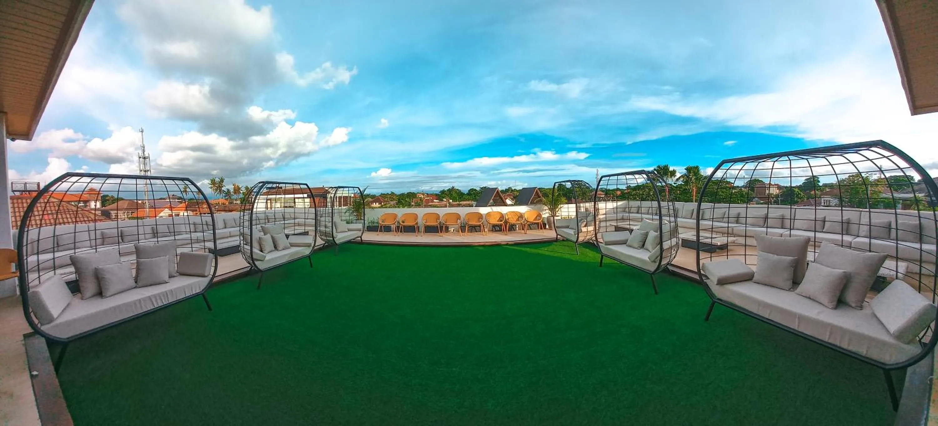 Restaurant/places to eat in ABISHA Hotel Sanur