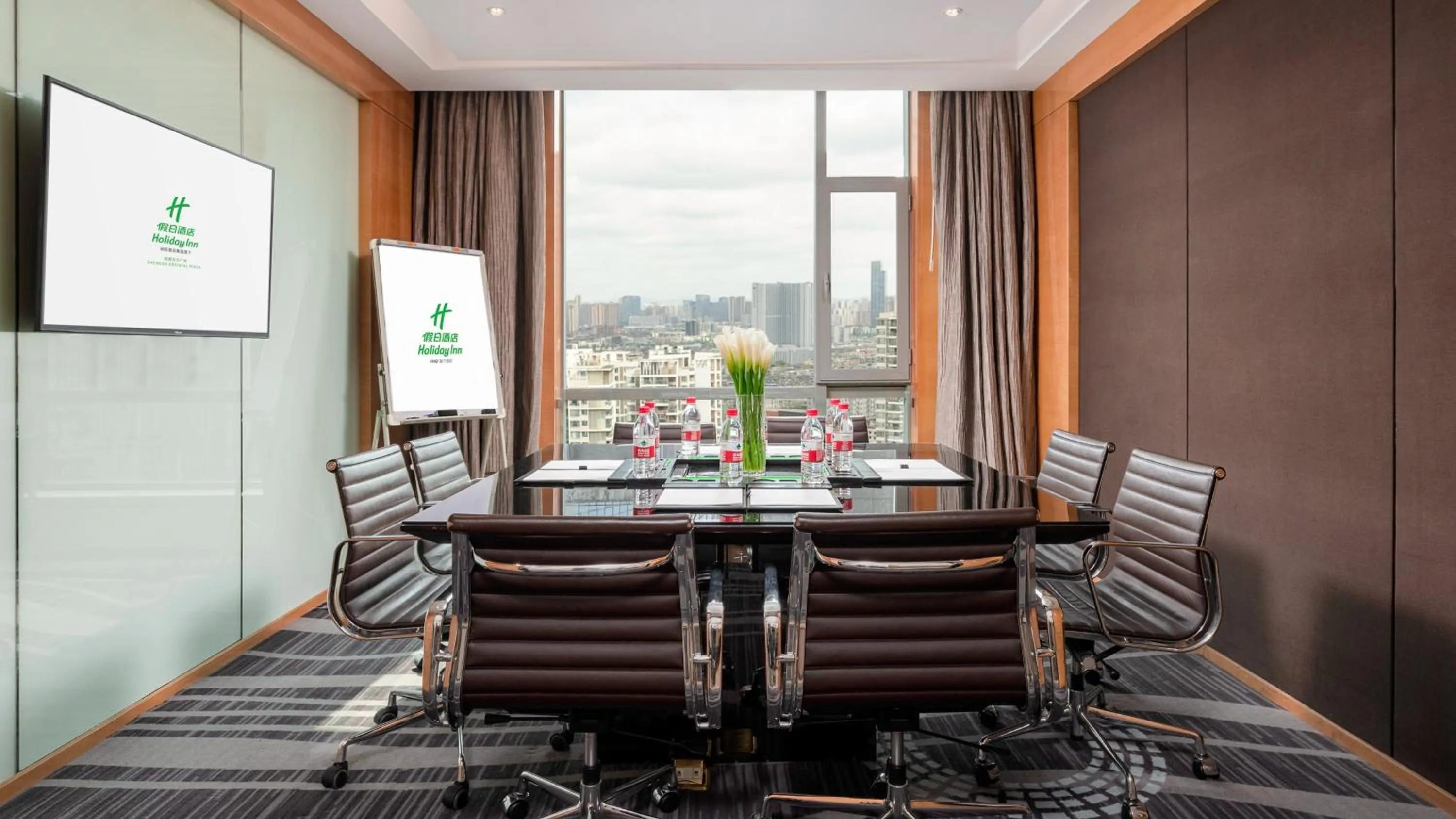 Meeting/conference room in Holiday Inn Chengdu Oriental Plaza