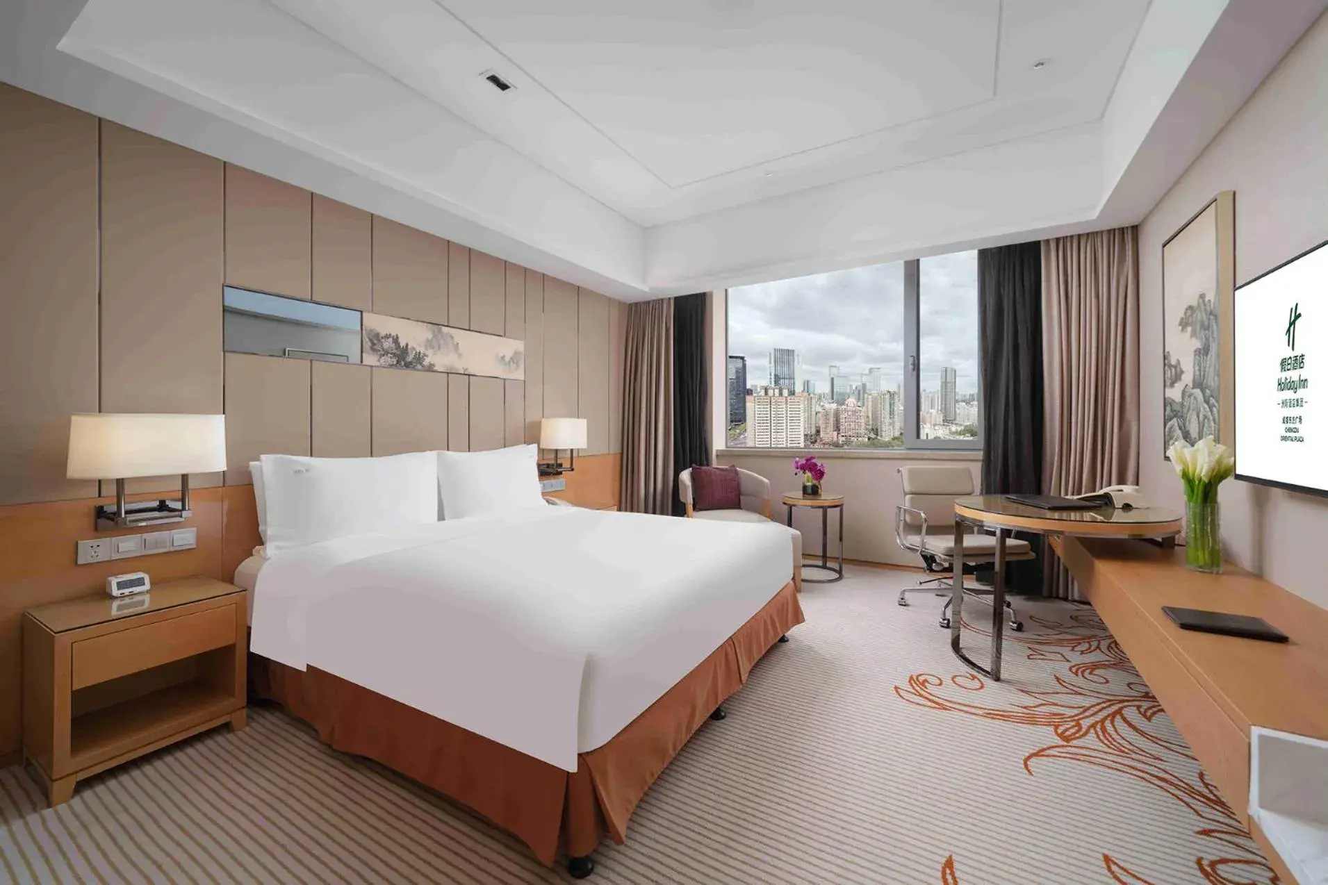 Bedroom, Bed in Holiday Inn Chengdu Oriental Plaza Bedroom, Bed in Holiday Inn Chengdu Oriental Plaza