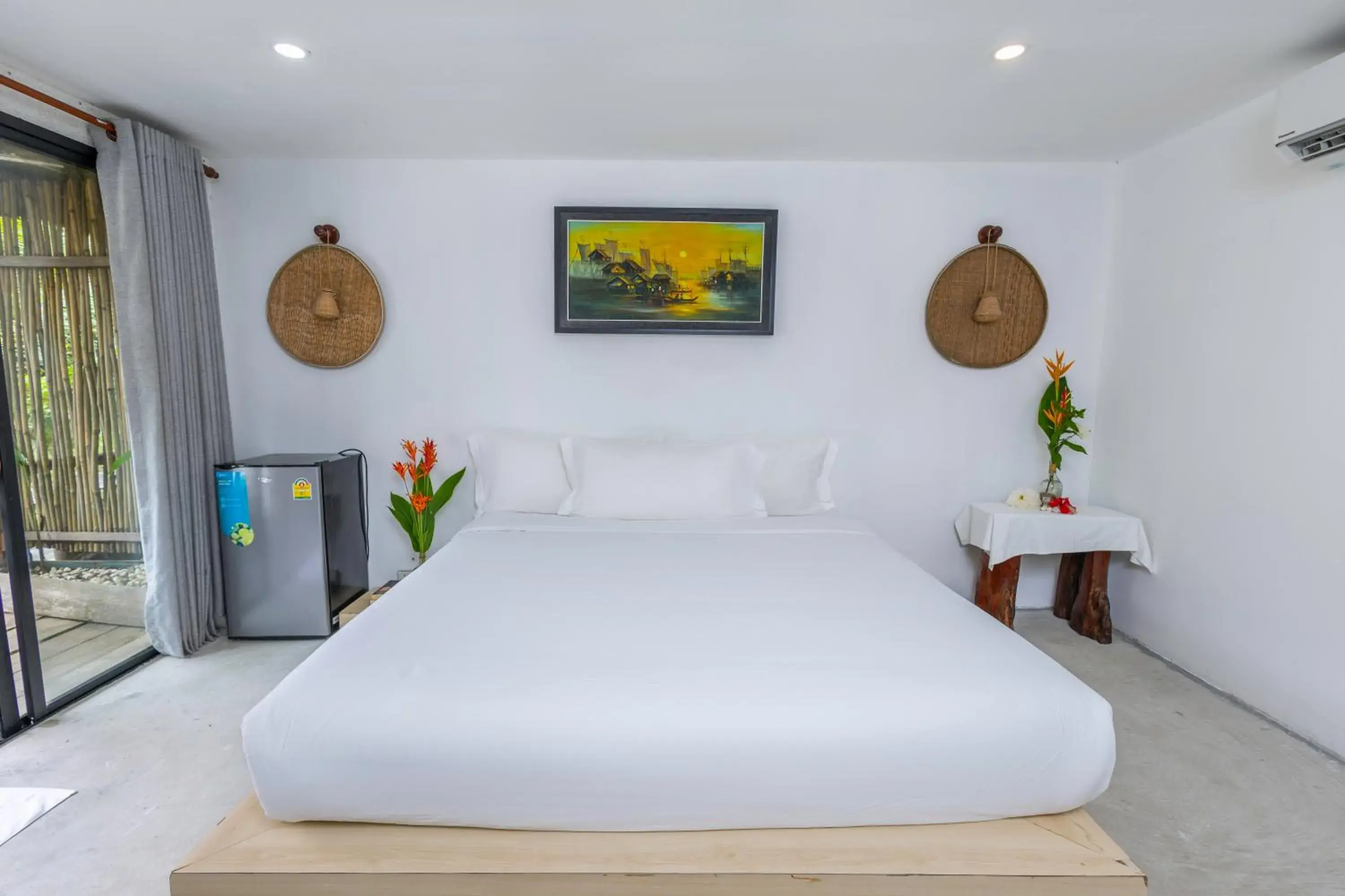 Deluxe King Garden View in Long Beach Resort Koh Rong Deluxe King Garden View in Long Beach Resort Koh Rong