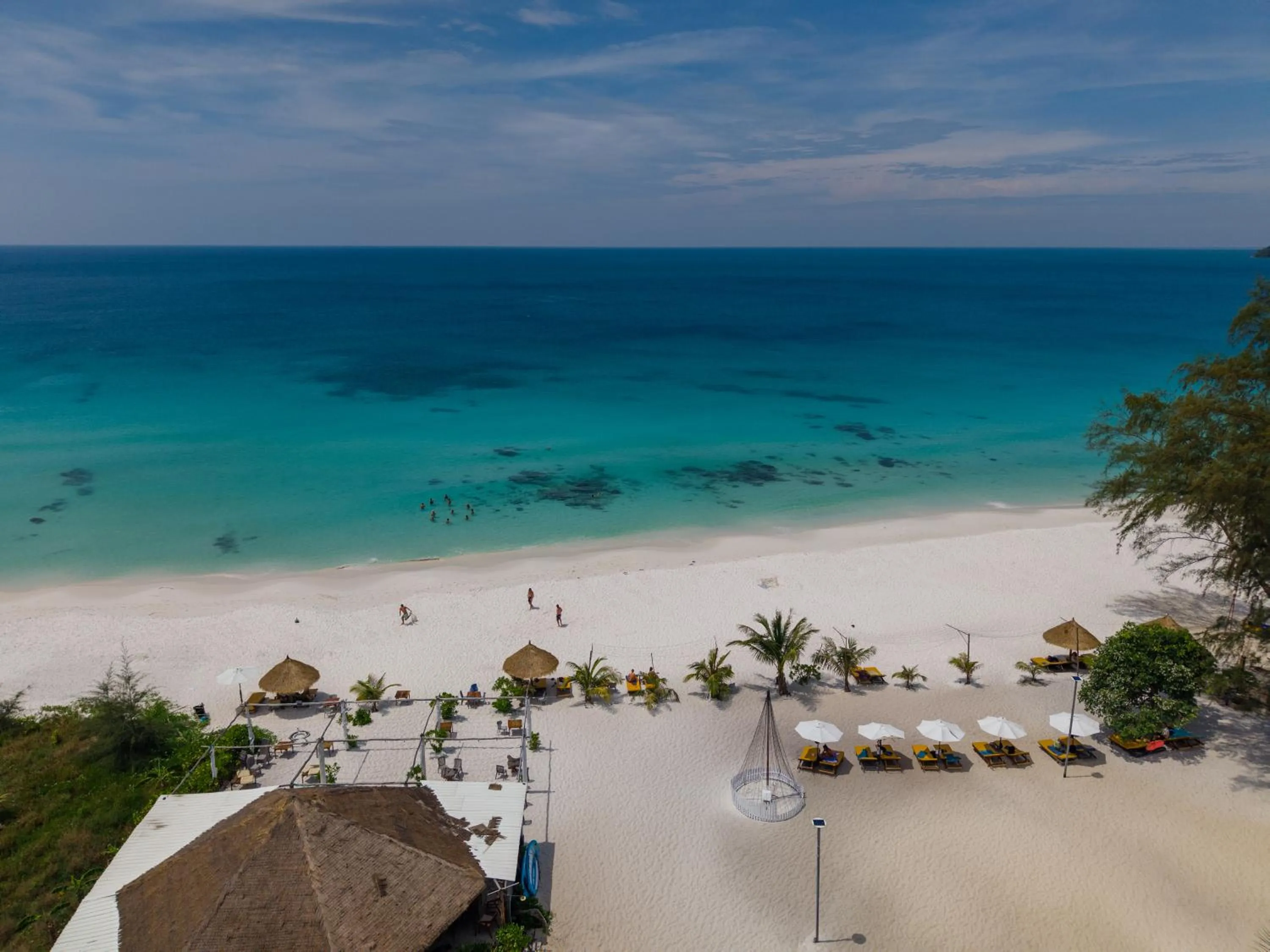 Restaurant/places to eat in Long Beach Resort Koh Rong