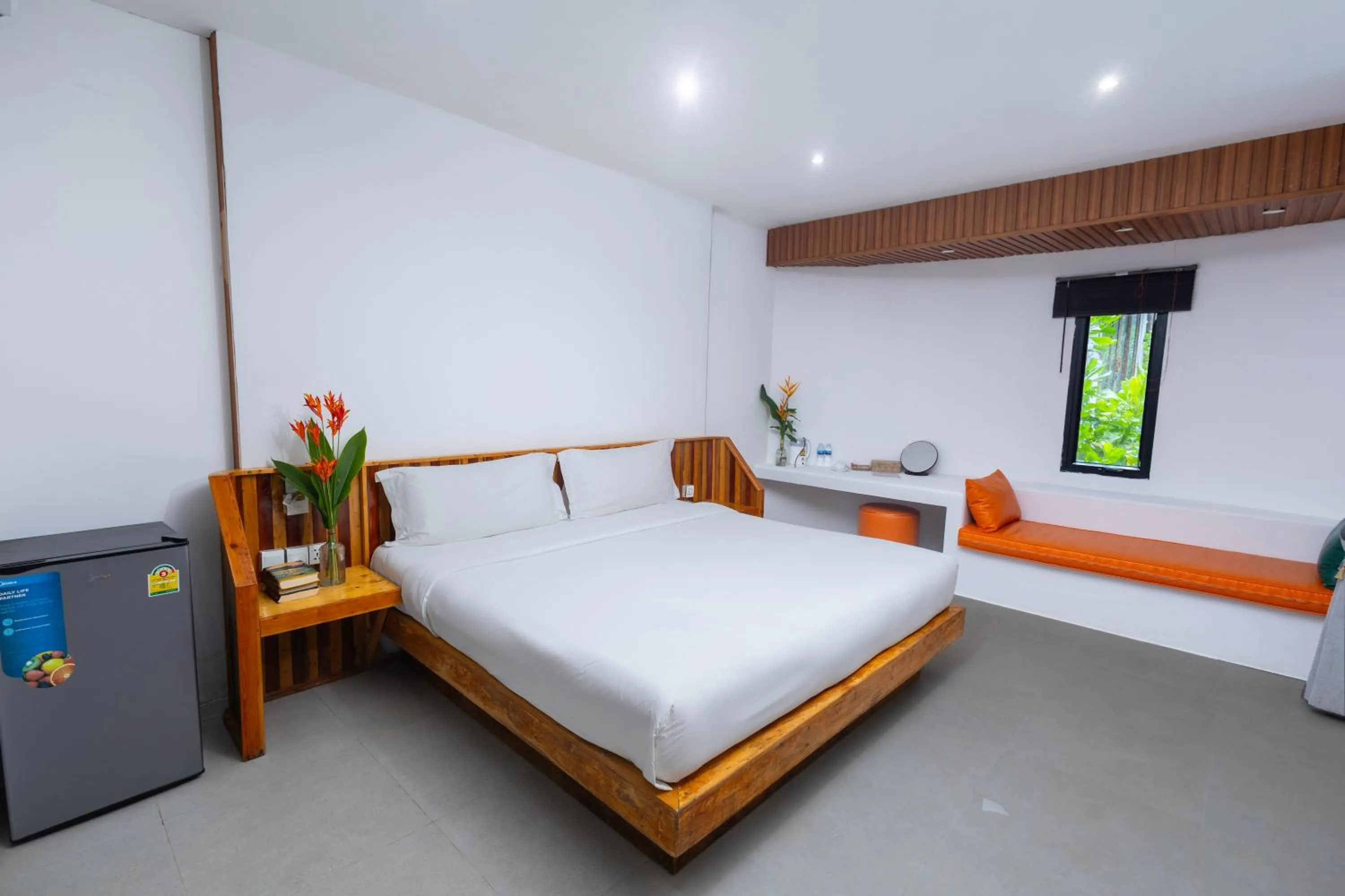 Bed in Long Beach Resort Koh Rong