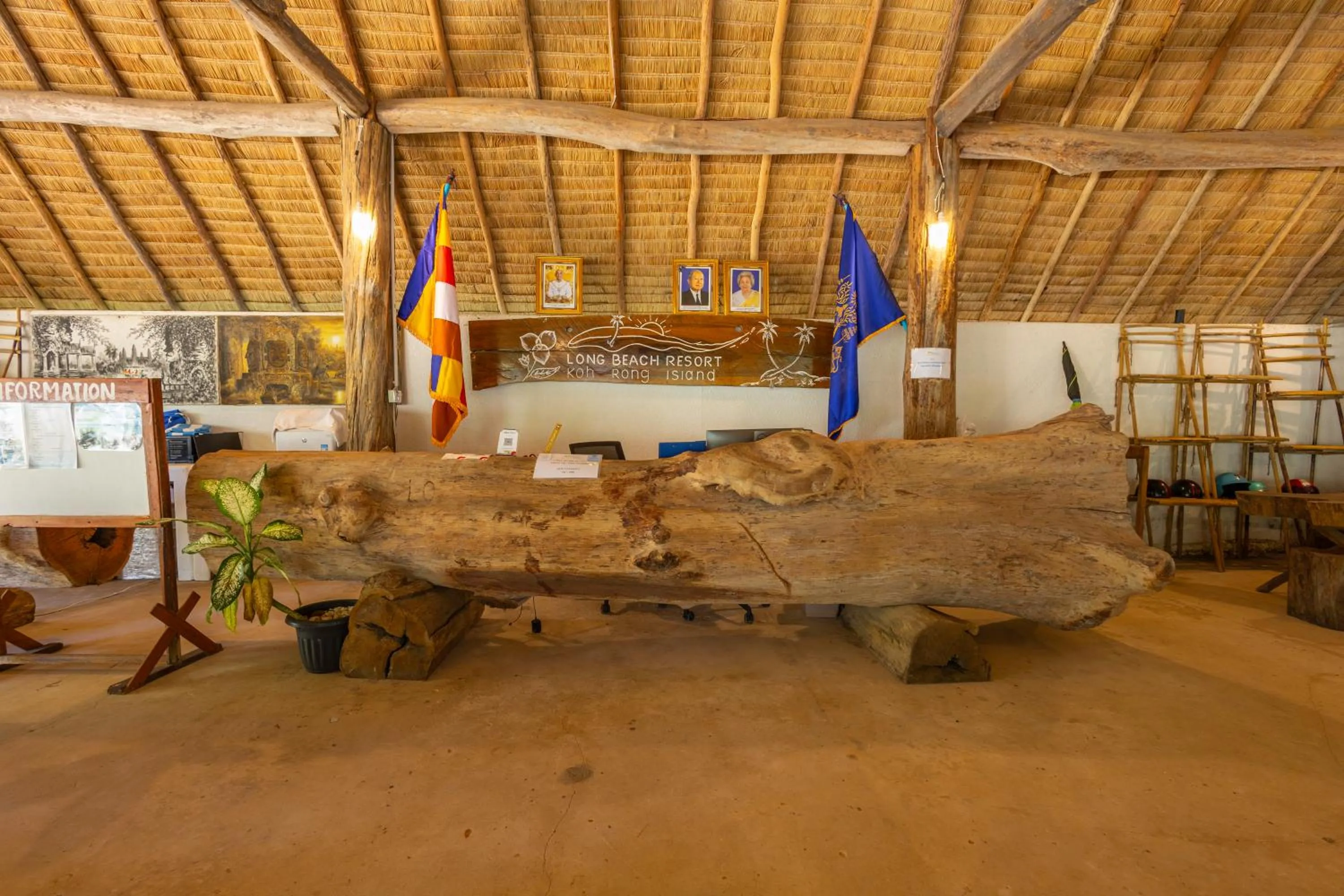 Lobby or reception in Long Beach Resort Koh Rong