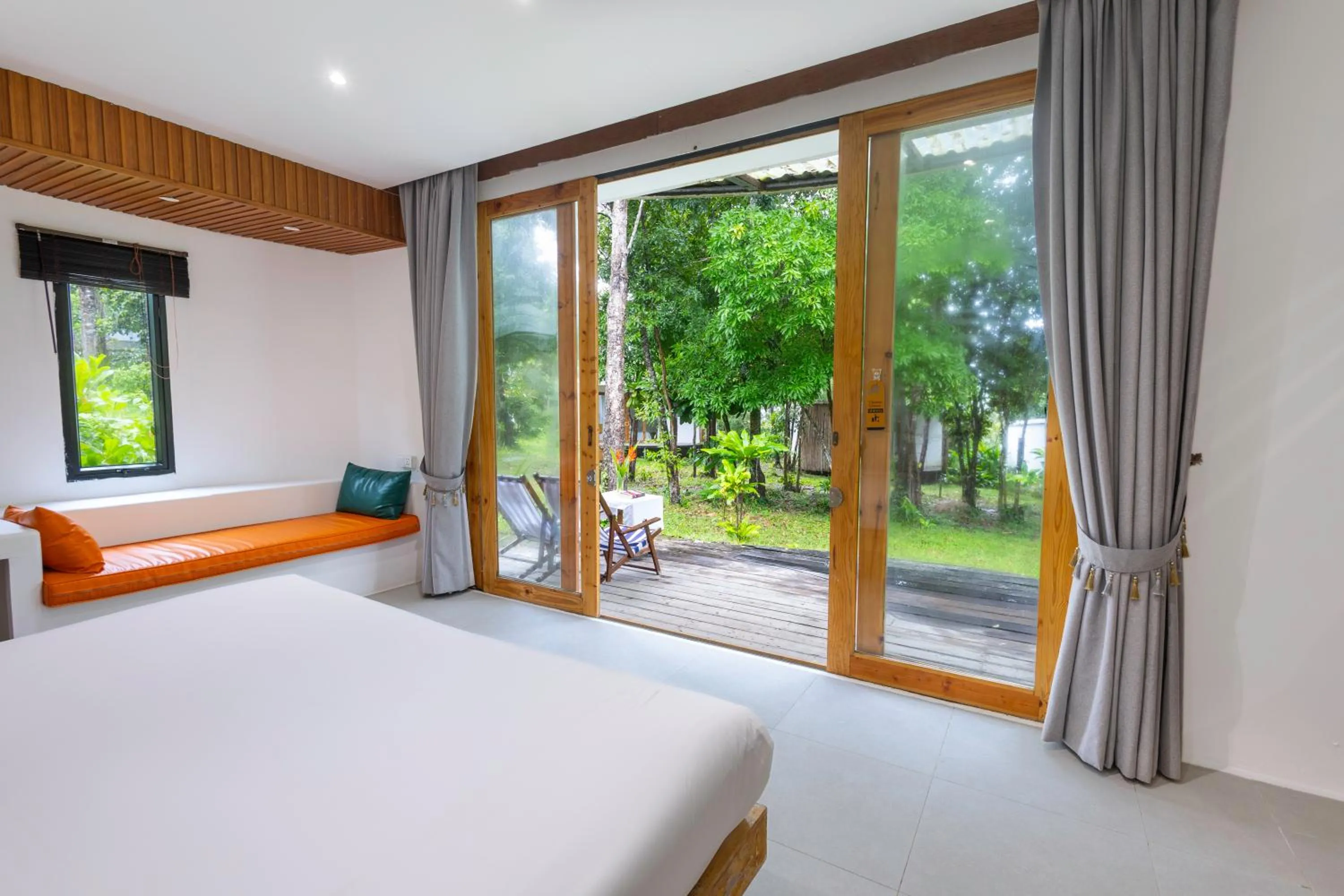 Natural landscape, Bed in Long Beach Resort Koh Rong