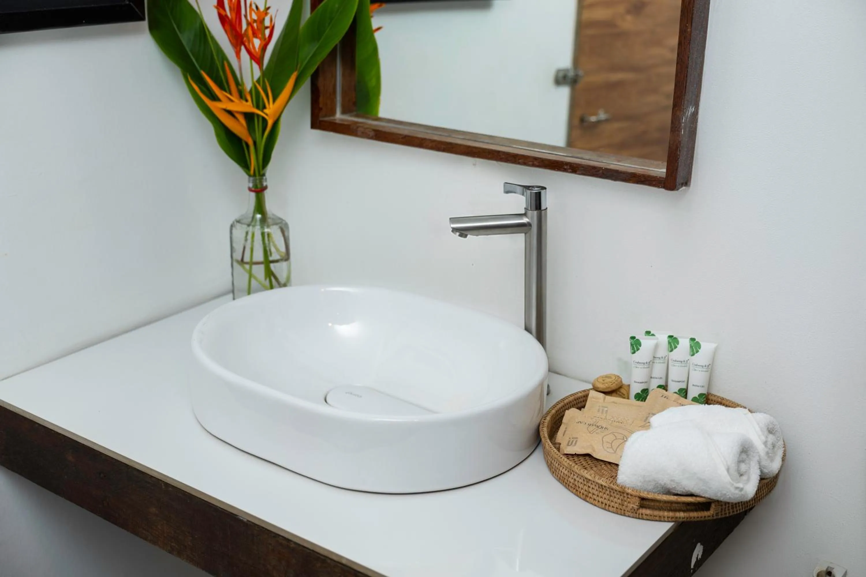 Bathroom in Long Beach Resort Koh Rong