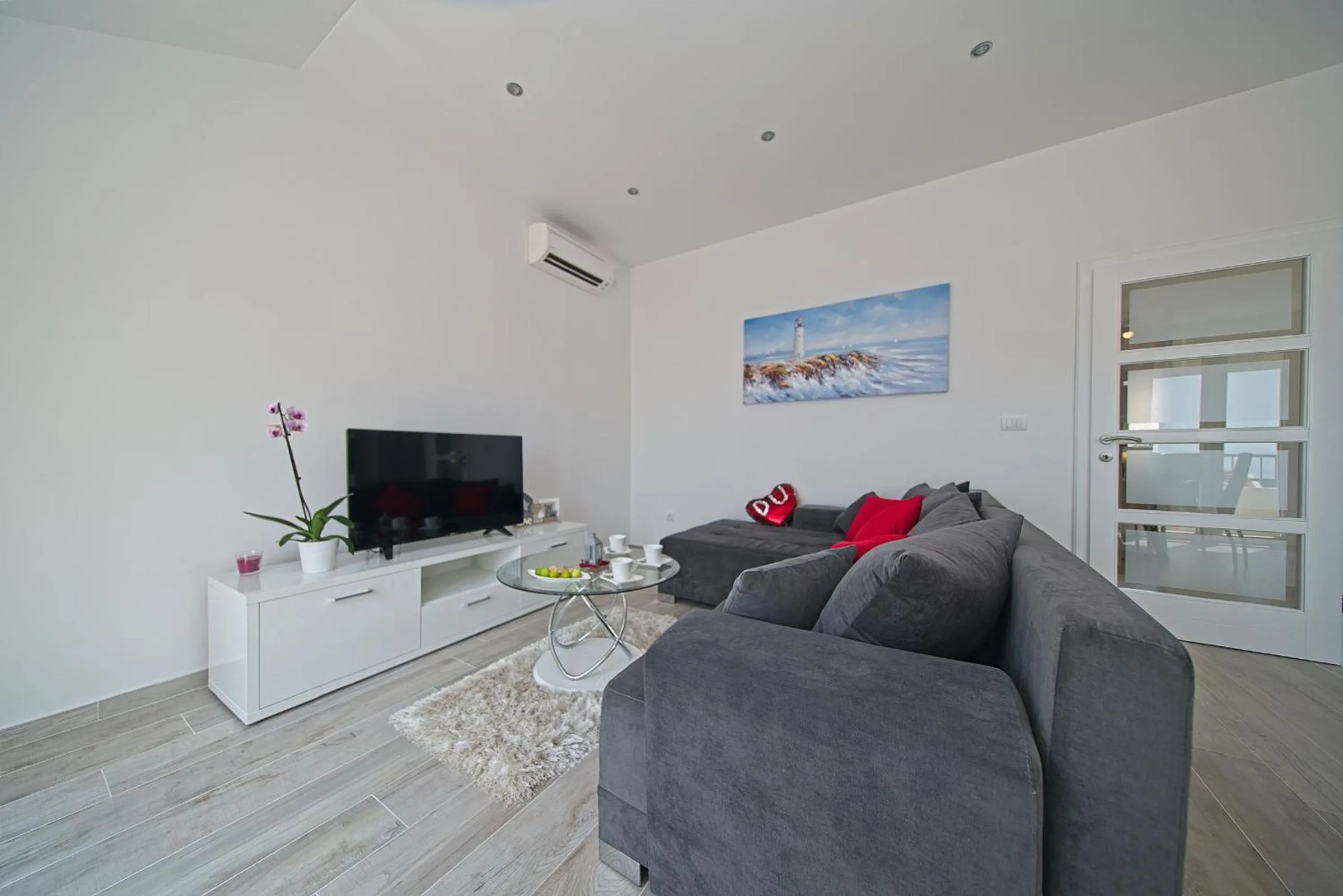 TV and multimedia in Apartment Dvina