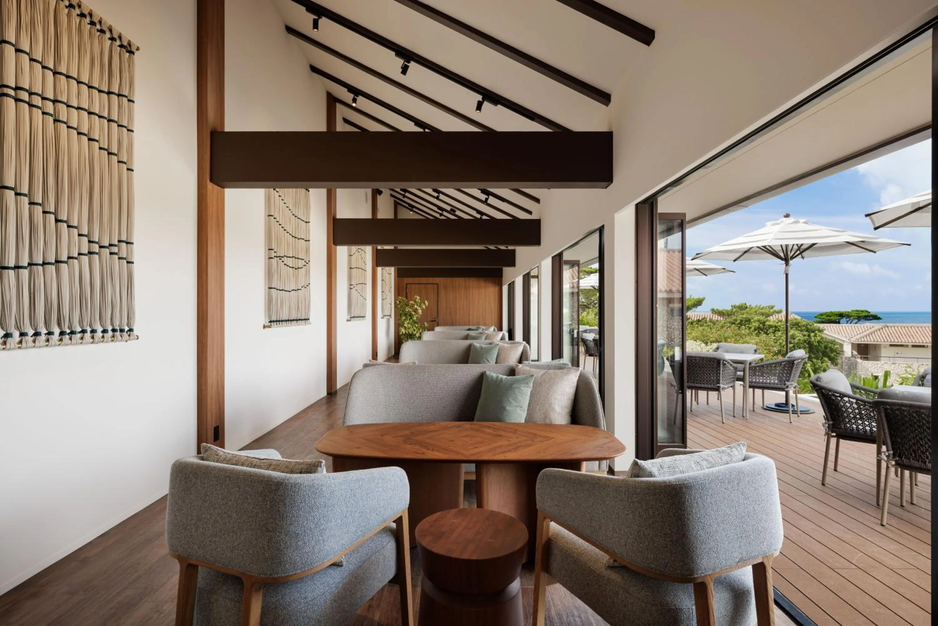 Lounge or bar in Haimurubushi