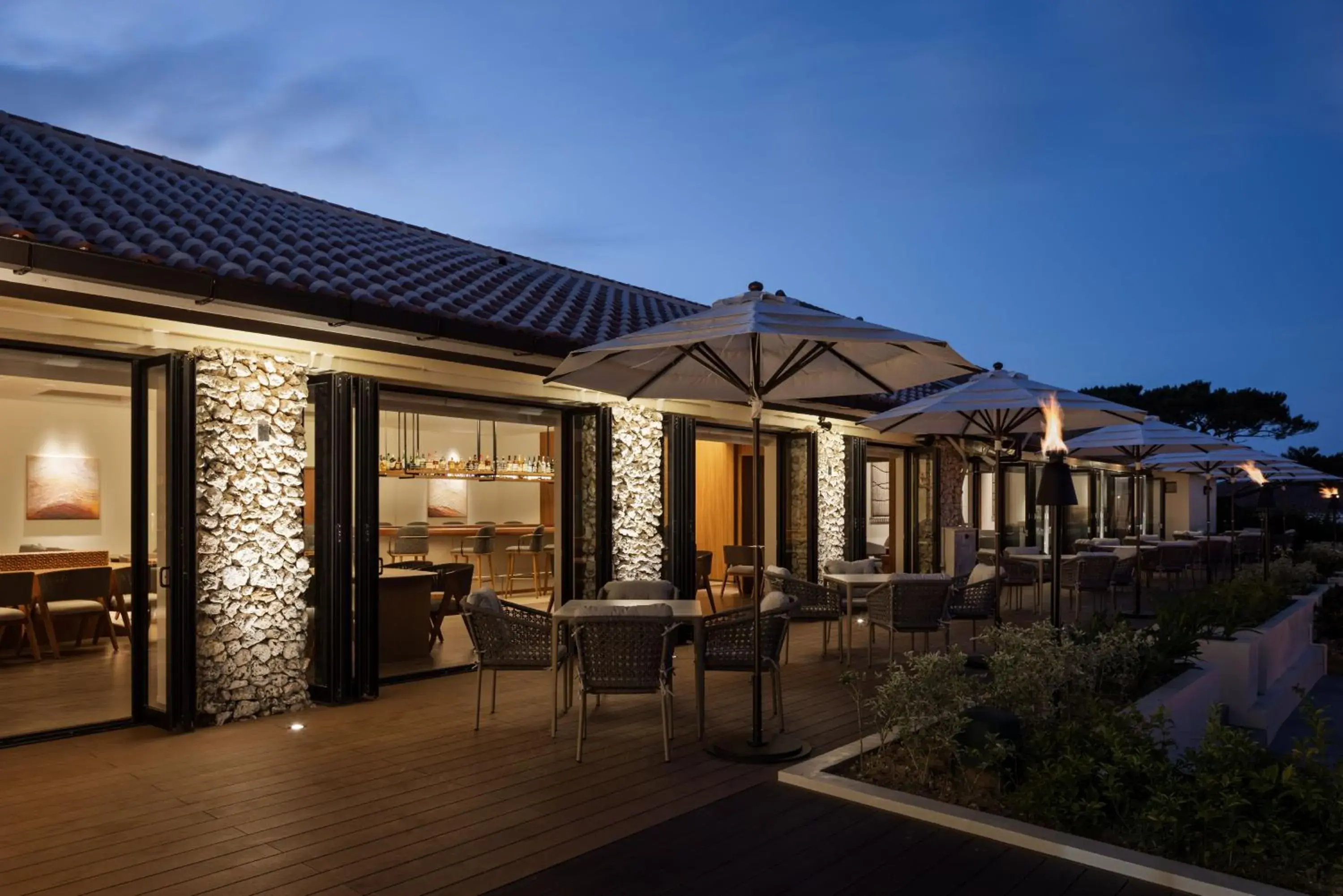 Lounge or bar in Haimurubushi Lounge or bar in Haimurubushi