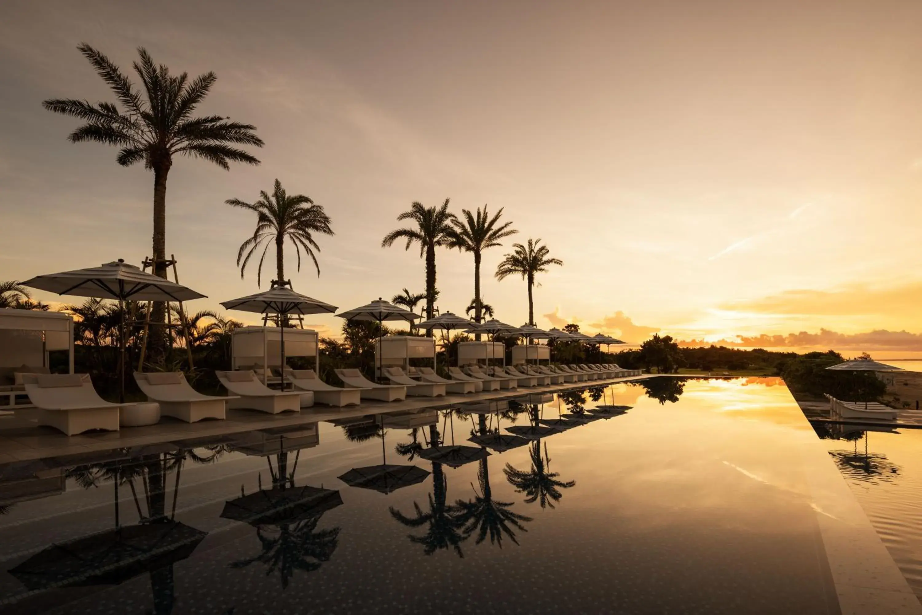 Swimming pool in Haimurubushi Swimming pool in Haimurubushi