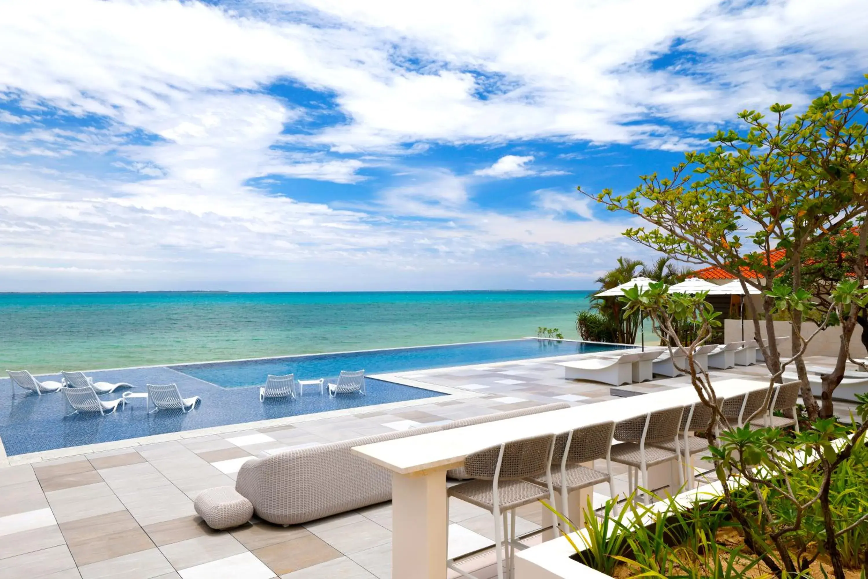 Swimming pool in Haimurubushi Swimming pool in Haimurubushi