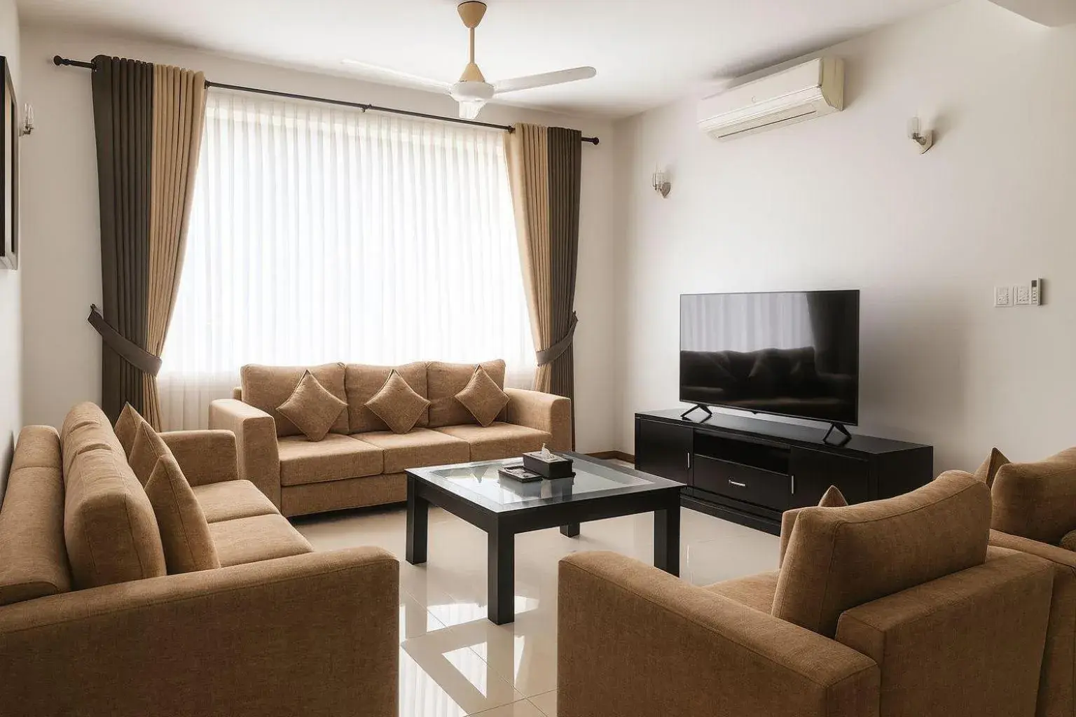 TV and multimedia in Unique Towers Luxury Boutique Suites TV and multimedia in Unique Towers Luxury Boutique Suites