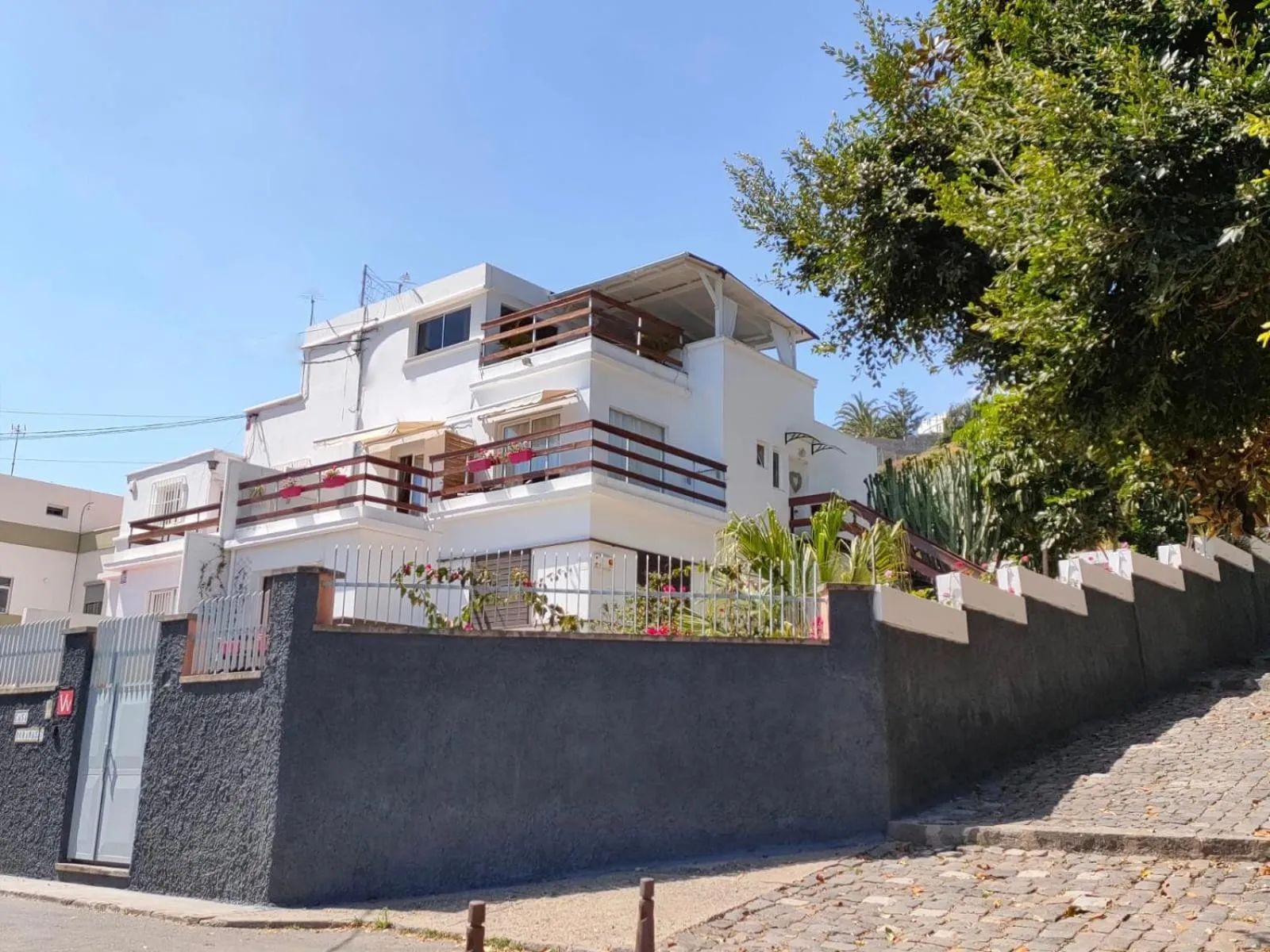 Property building in Casa Doramas VV