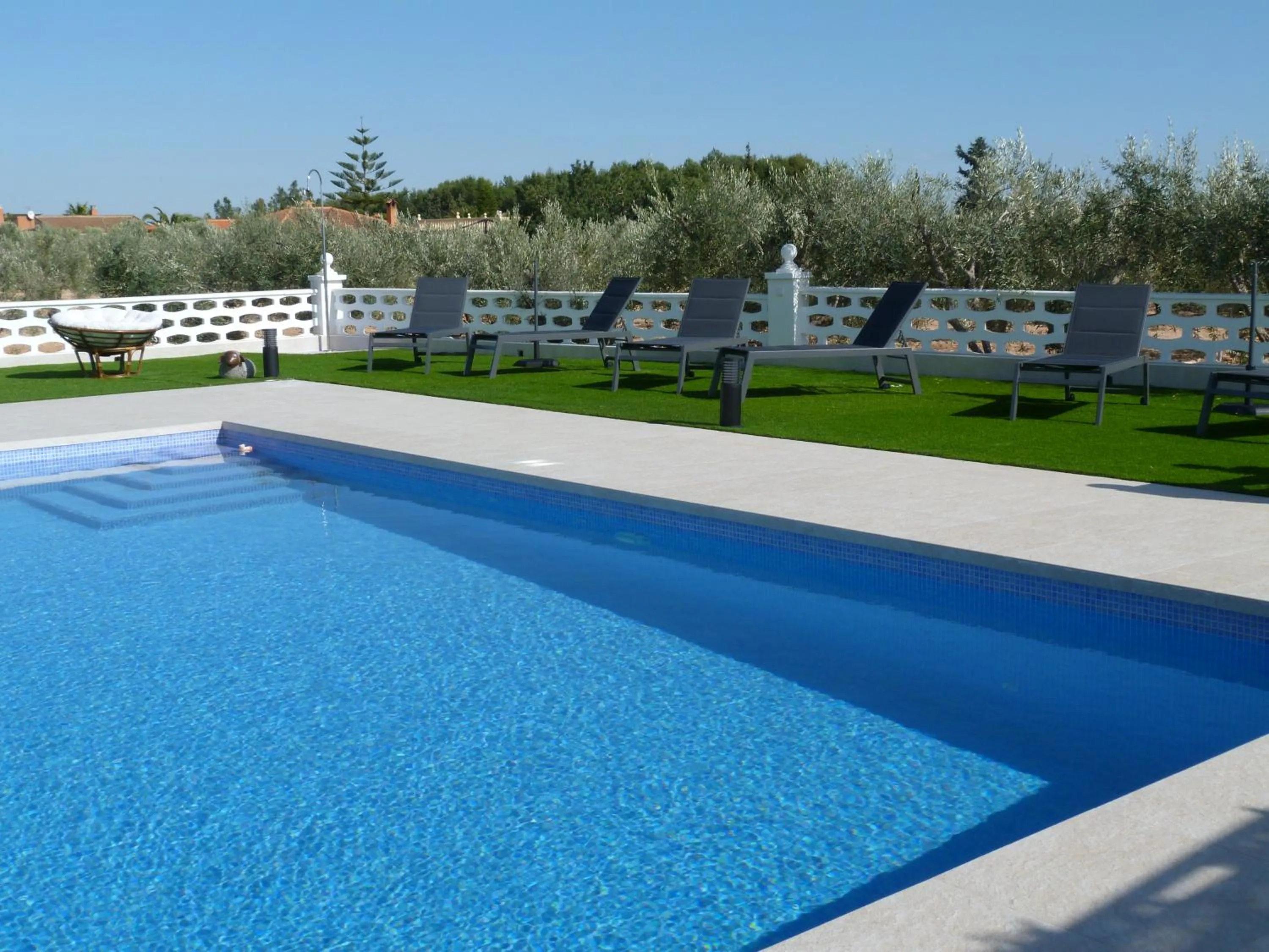 Swimming pool in Finca Tres Molinos B&B