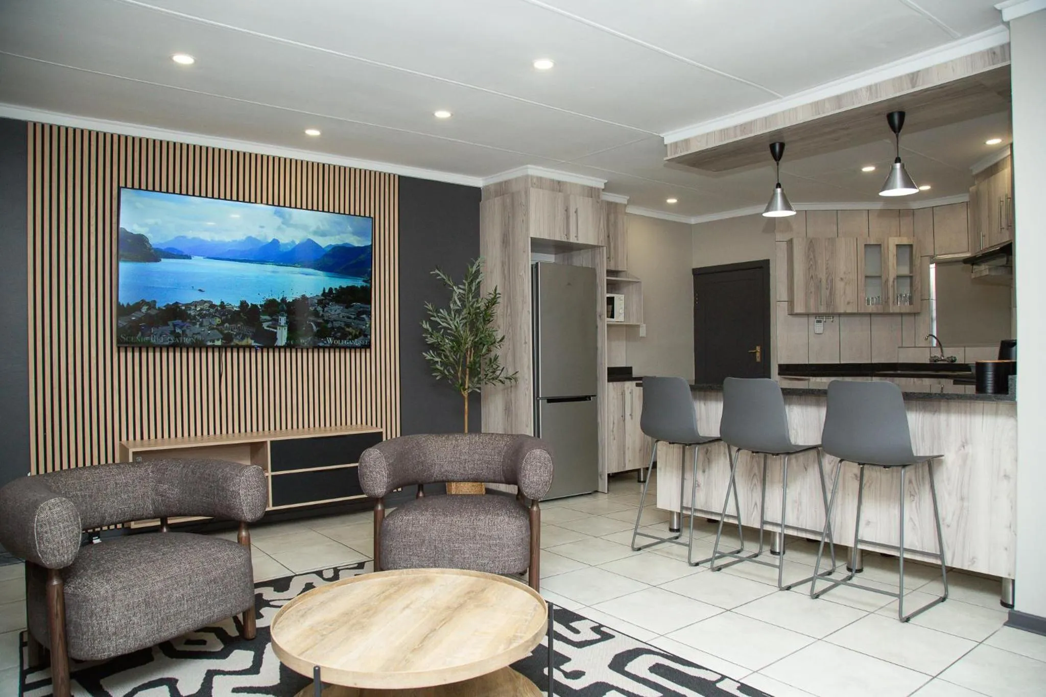 Summer PALACE Guesthouse