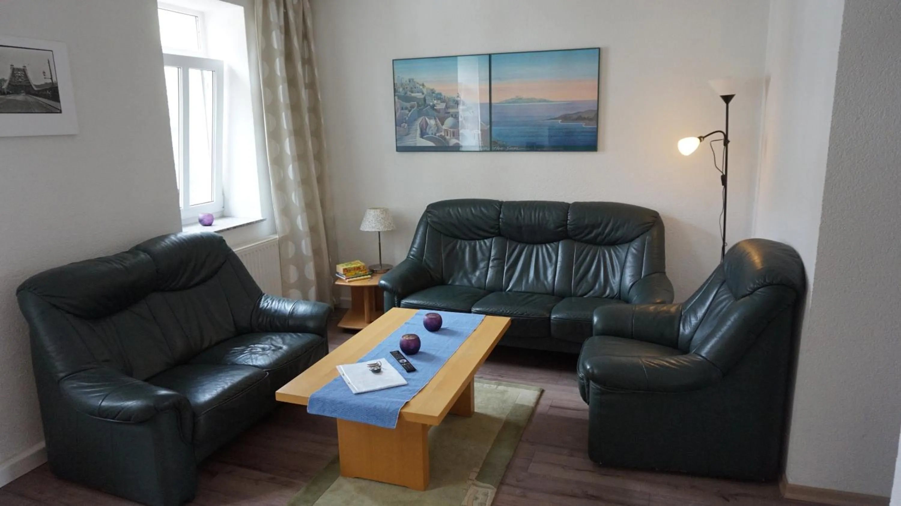 Photo of the whole room in Apartment Dresden Neustadt