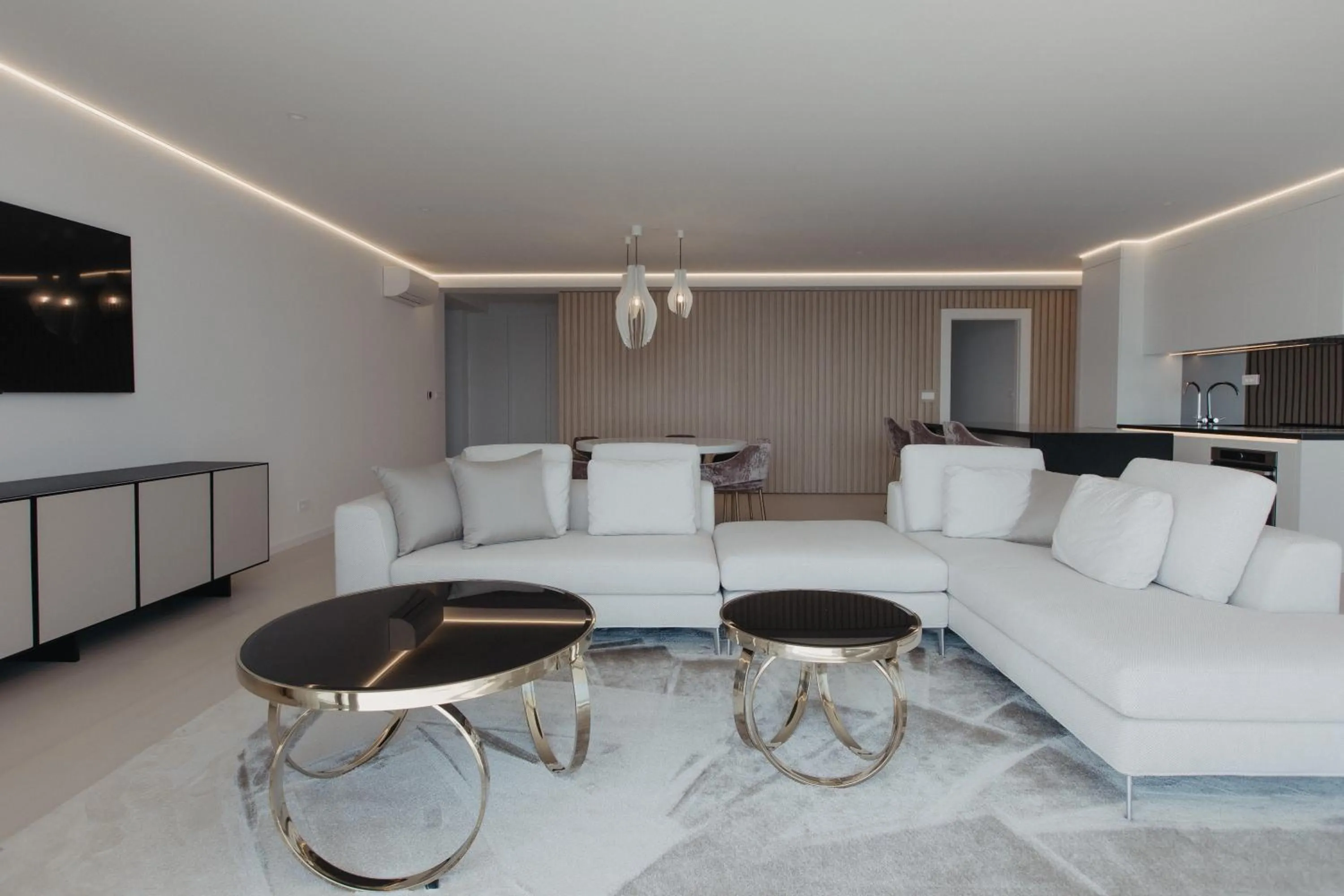 TV and multimedia in Luxury Hotel Amabilis