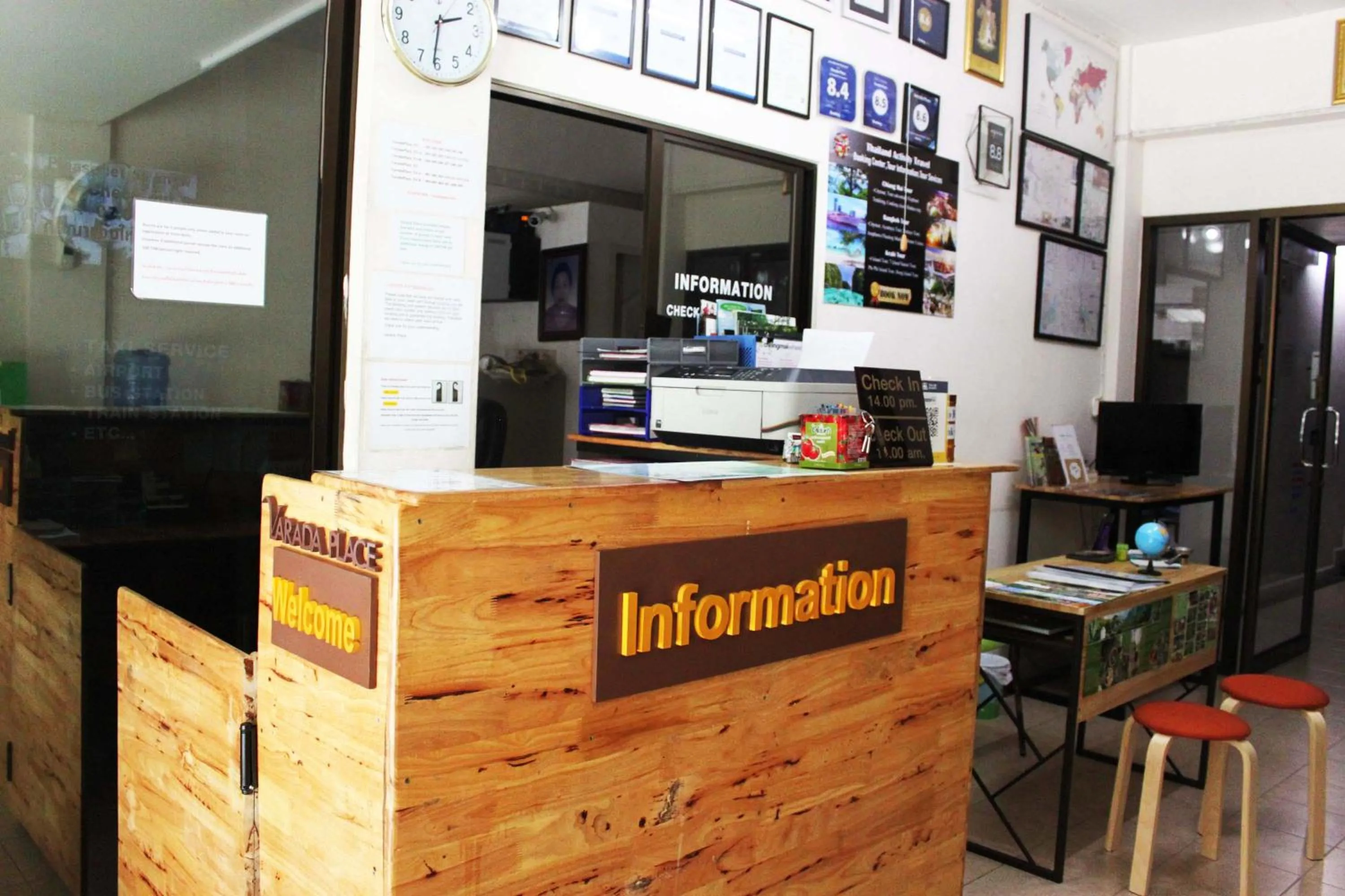 Lobby or reception in Varada Place