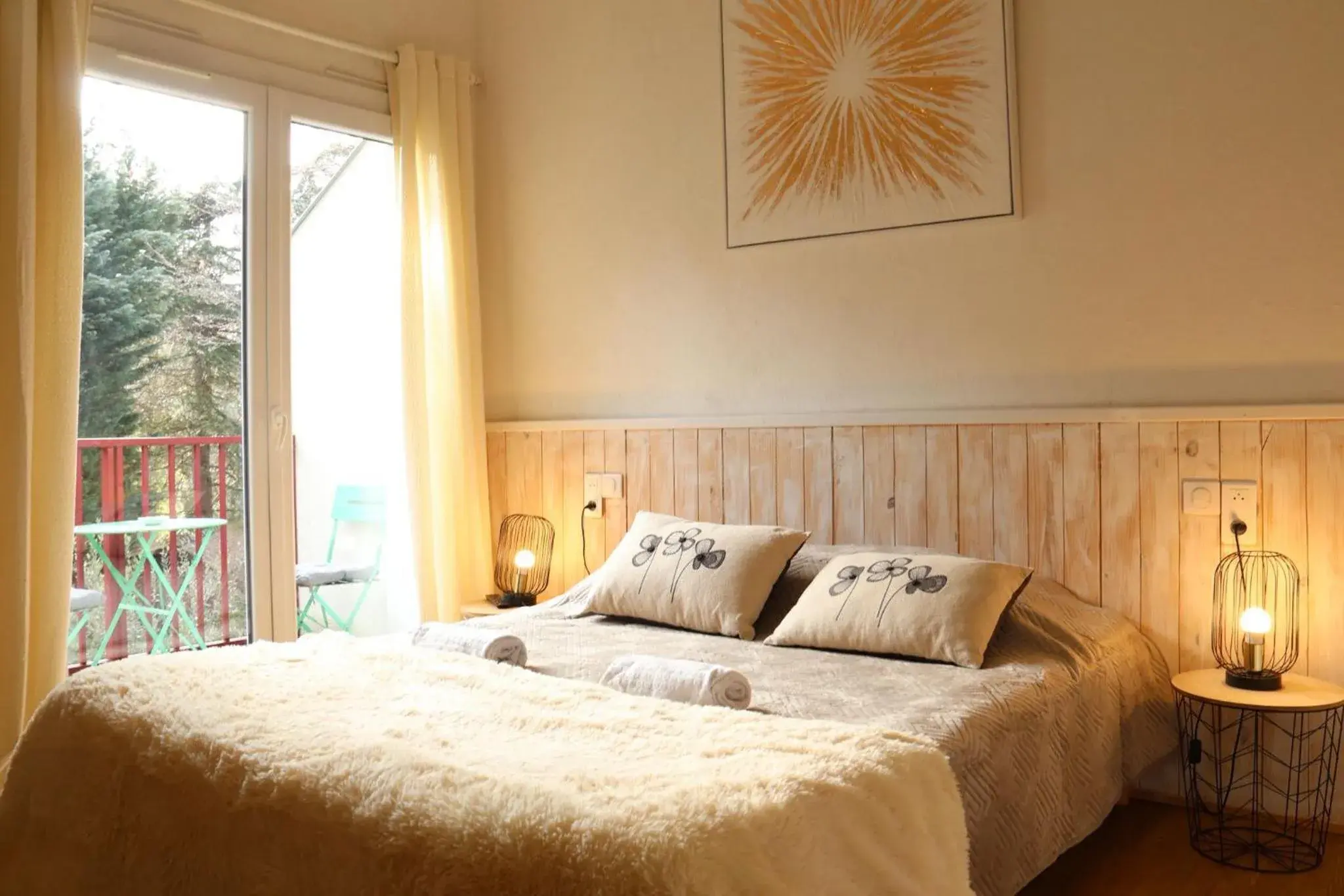 Bed in Hotel de la Bonnheure Bed in Hotel de la Bonnheure