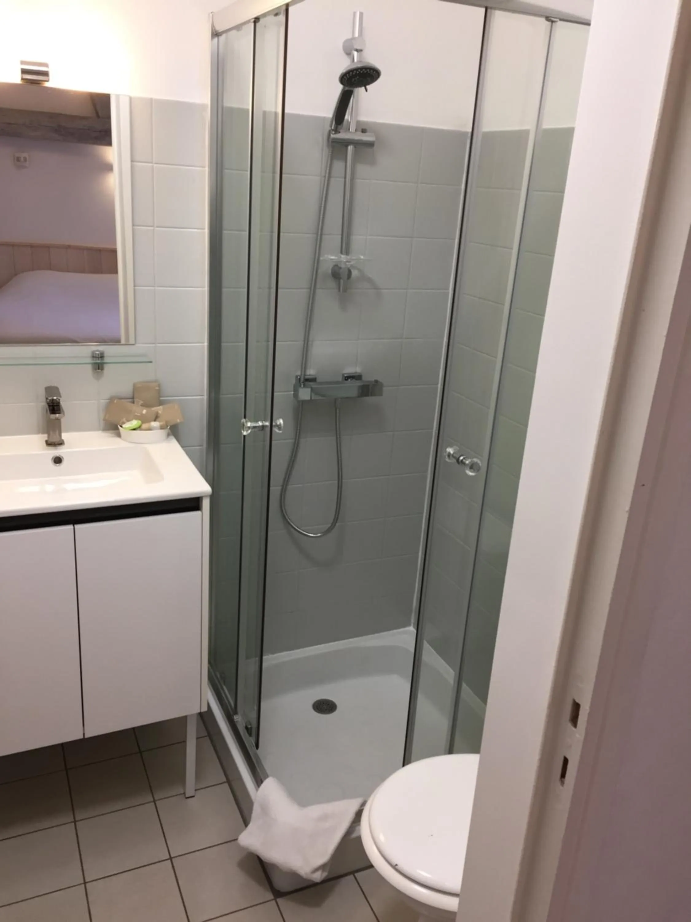 Bathroom in Hotel de la Bonnheure