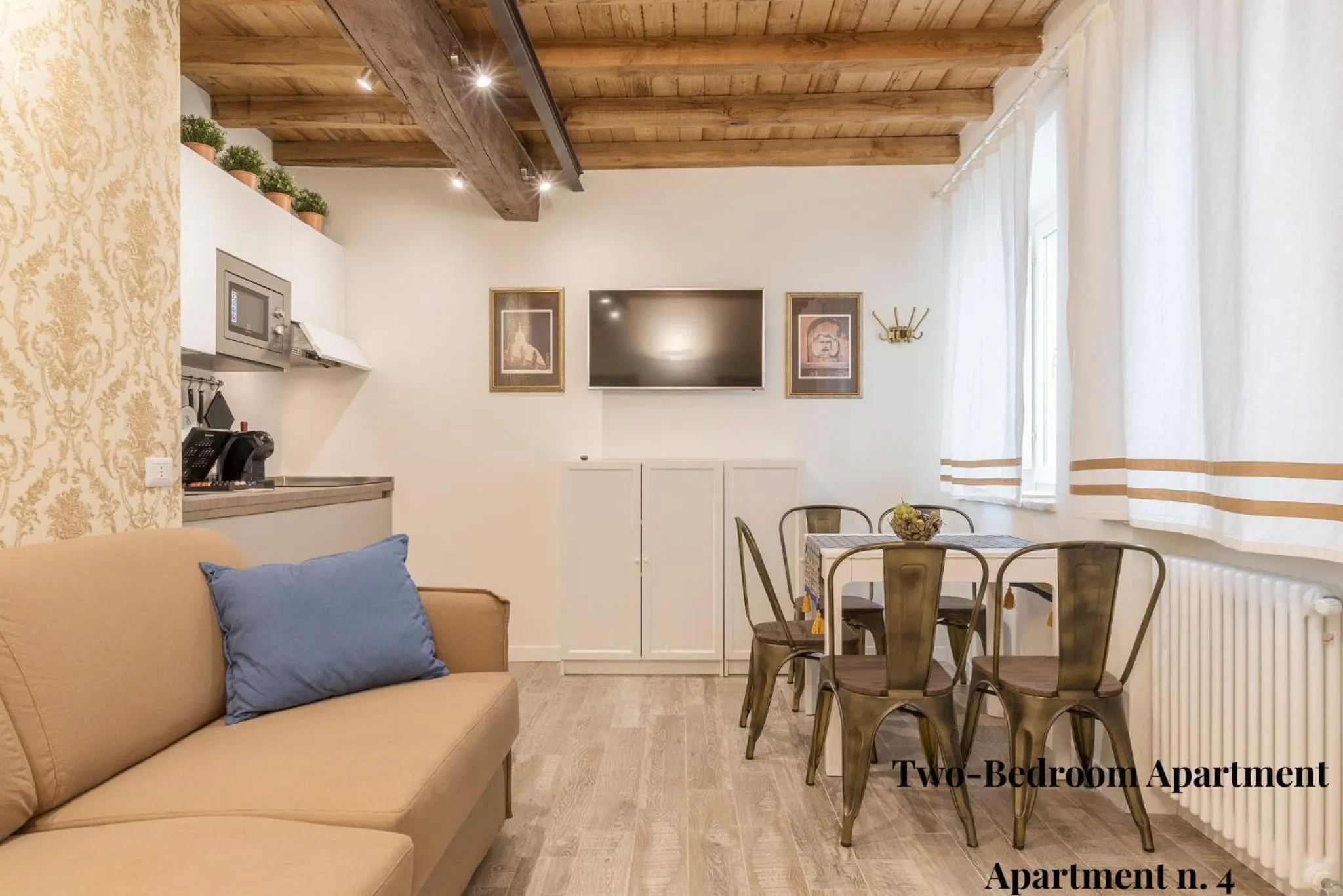 Kitchen or kitchenette in CS Exclusive Campo de Fiori Palace
