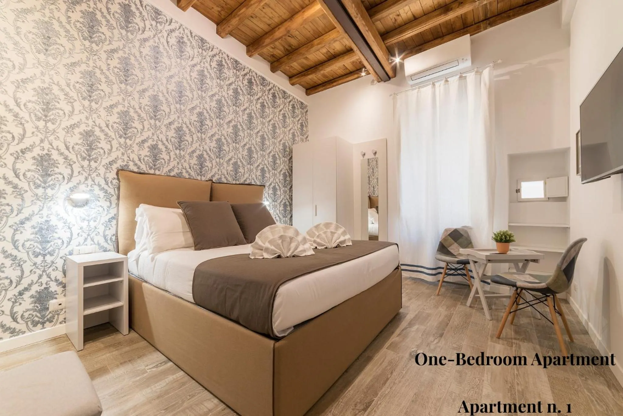 Bedroom, Bed in CS Exclusive Campo de Fiori Palace