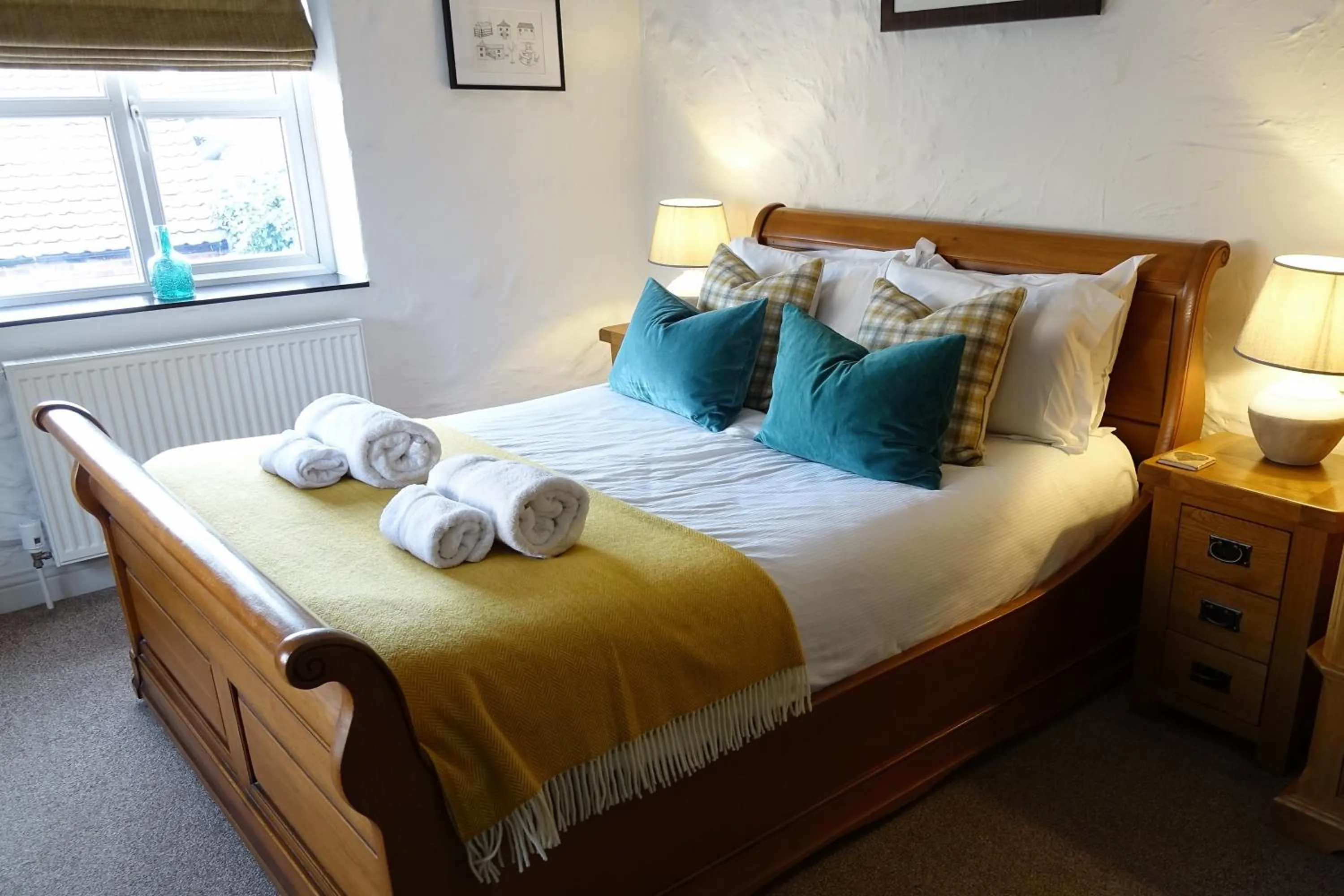 Bed in Home Farm & Lodge