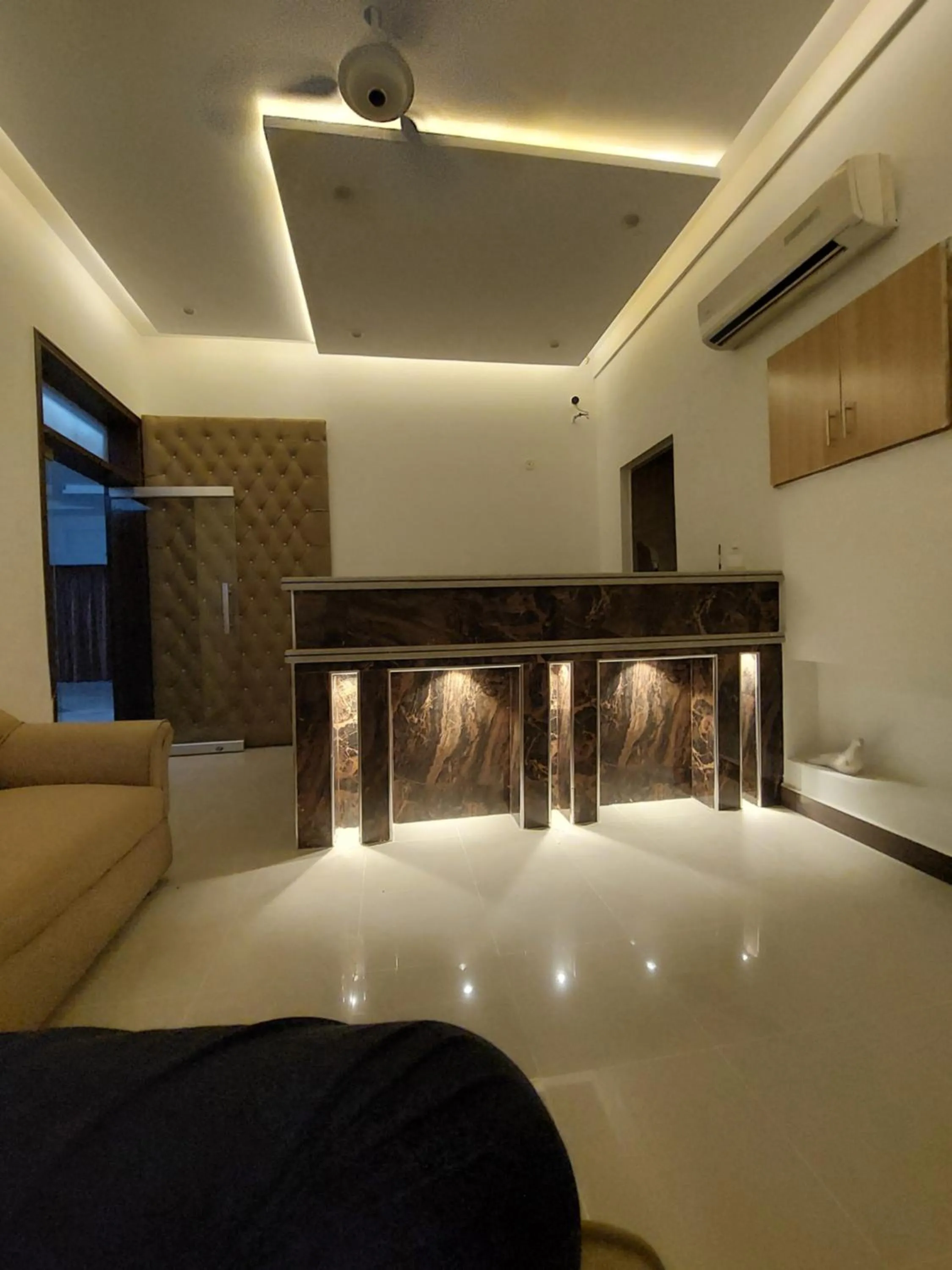 Lobby or reception, Bed in Green Land Hotel Lahore