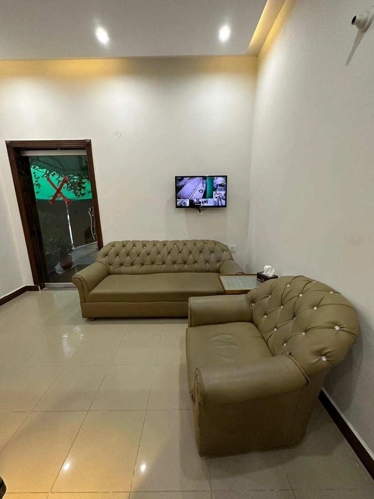 TV and multimedia in Green Land Hotel Lahore