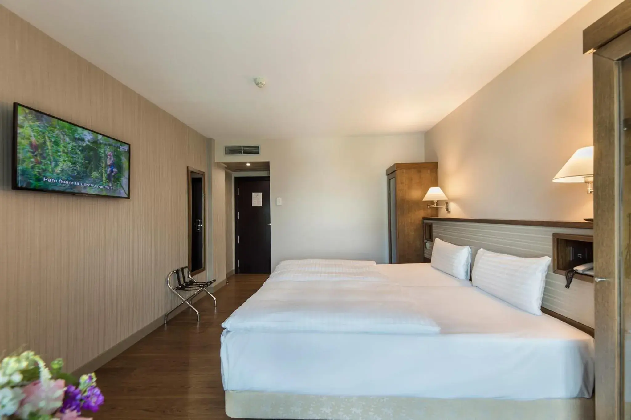 Bed in Hotel CH Bucharest Bed in Hotel CH Bucharest