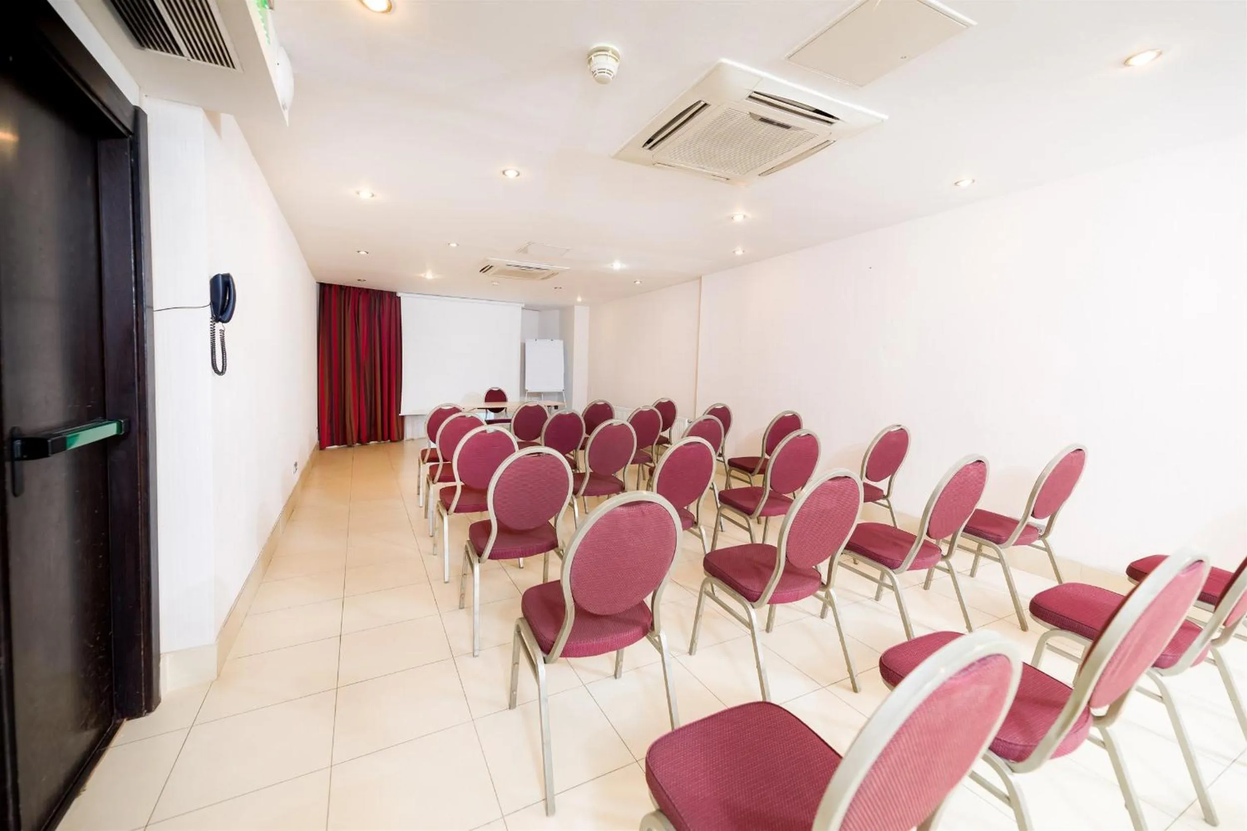 Meeting/conference room in Hotel CH Bucharest