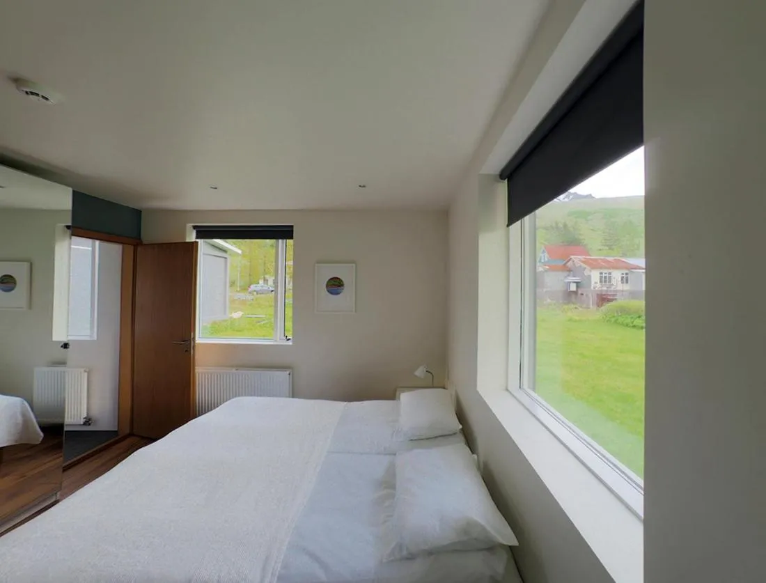 Day, Bed in Seydisfjördur Guesthouse